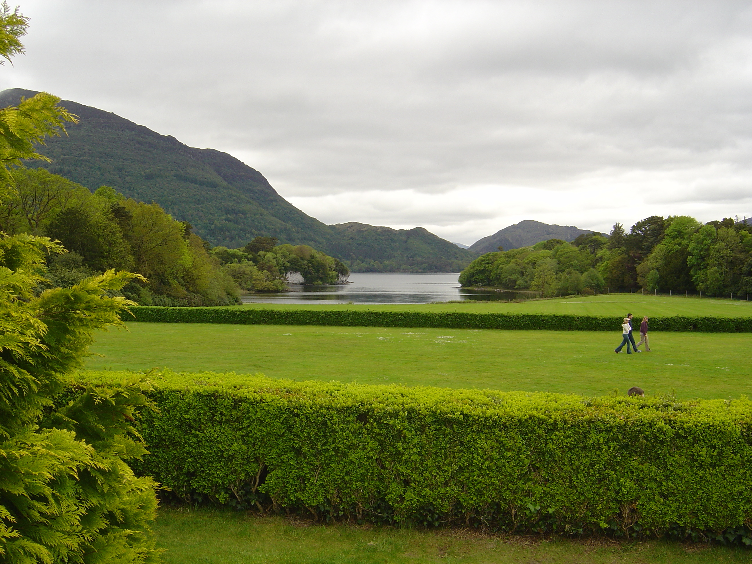 Picture Ireland Kerry Killarney National Park Muckross House 2004-05 28 - Recreation Muckross House