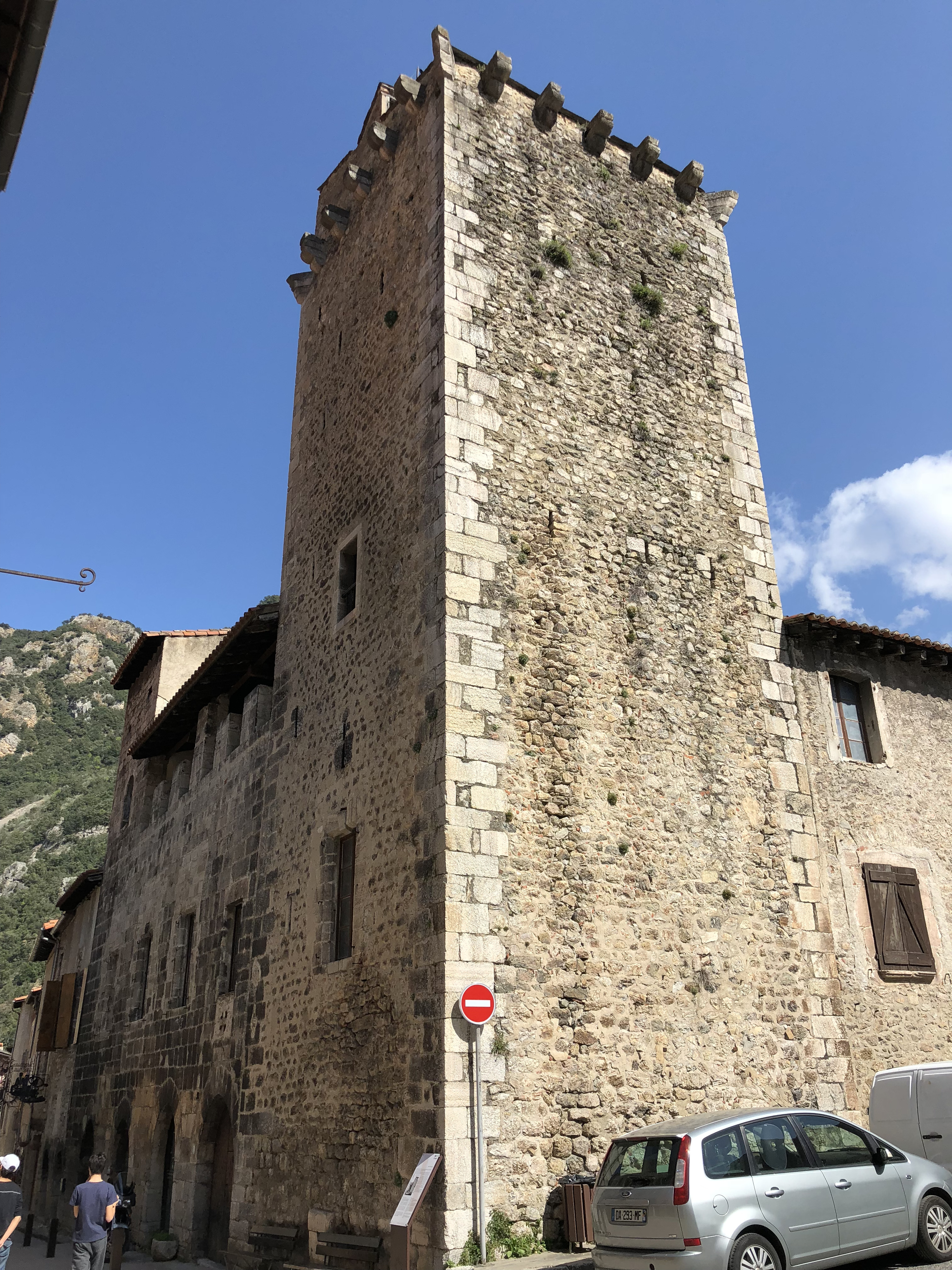 Picture France Villefranche de Conflent 2018-04 7 - Tour Villefranche de Conflent