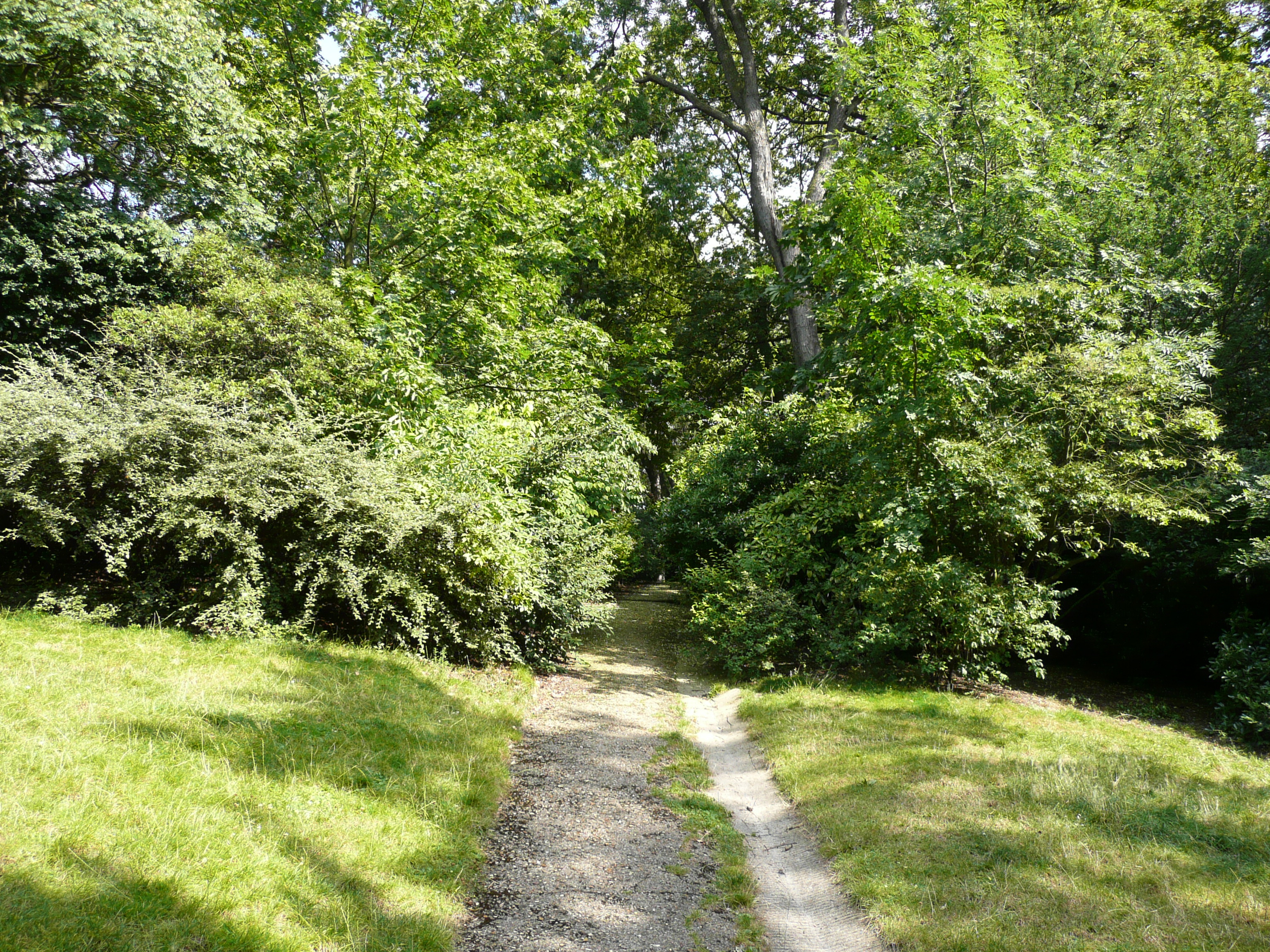 Picture France Paris Parc des Butes Chaumont 2007-08 114 - Journey Parc des Butes Chaumont