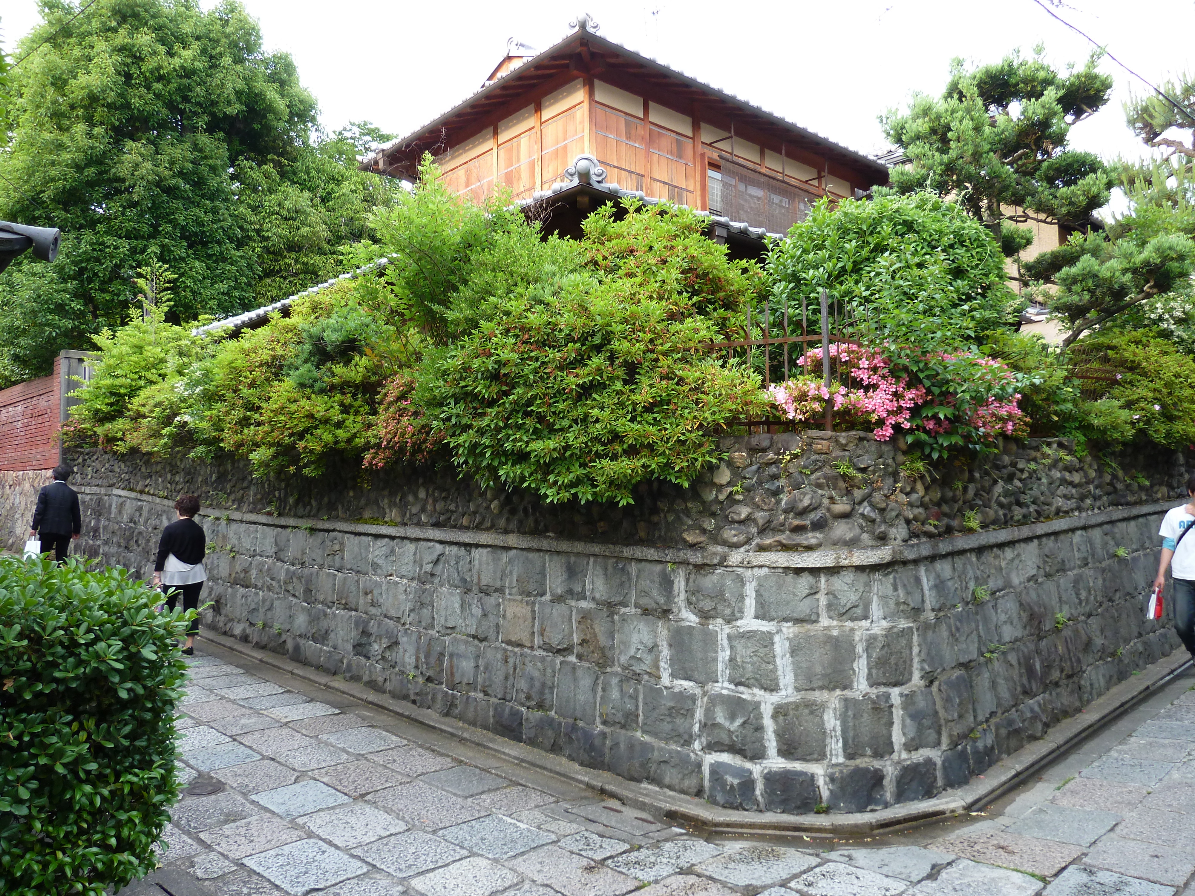 Picture Japan Kyoto Ninenzaka 2010-06 93 - Center Ninenzaka