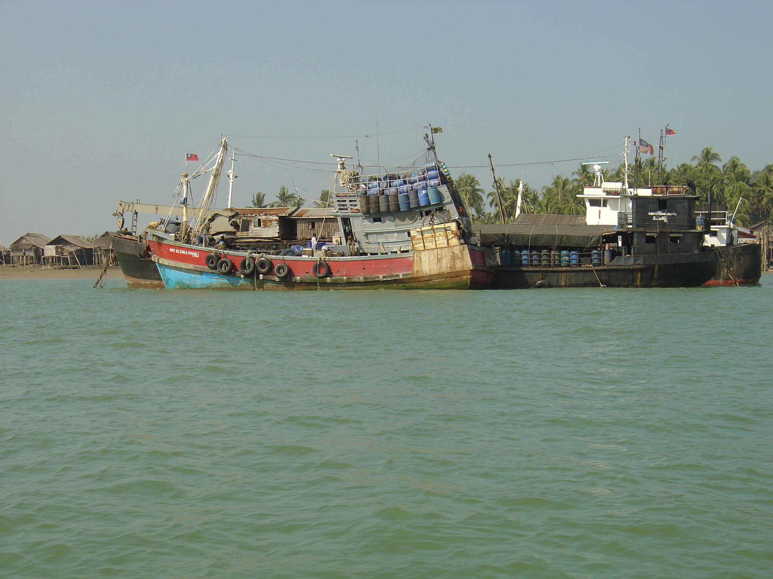 Picture Myanmar Myeik (Mergui) 2005-01 190 - Discovery Myeik (Mergui)