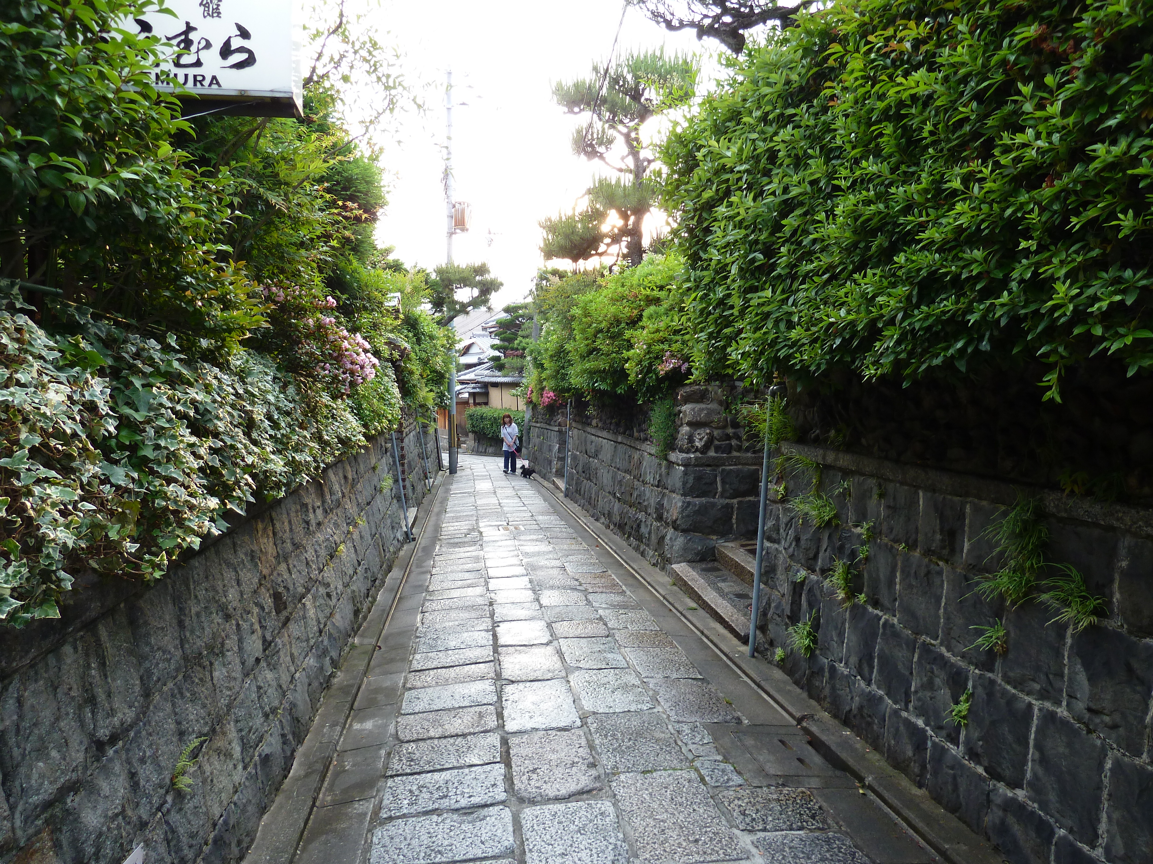 Picture Japan Kyoto Ninenzaka 2010-06 83 - History Ninenzaka