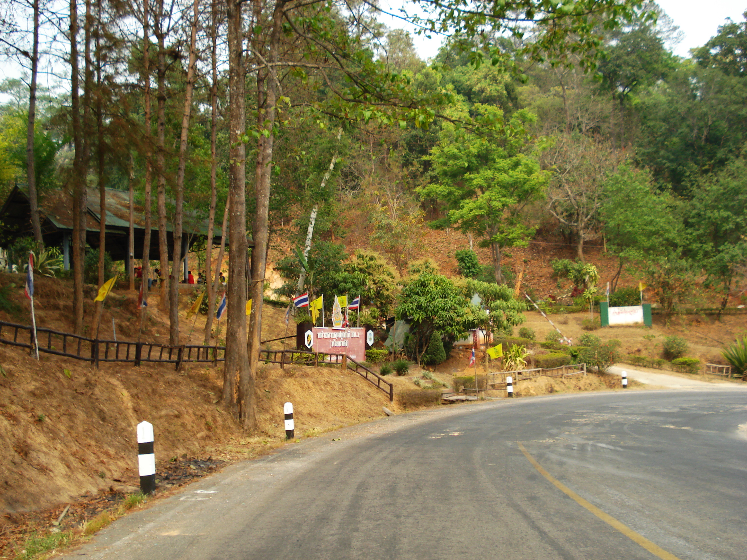 Picture Thailand Chiang Mai to Pai road 2007-02 61 - History Chiang Mai to Pai road