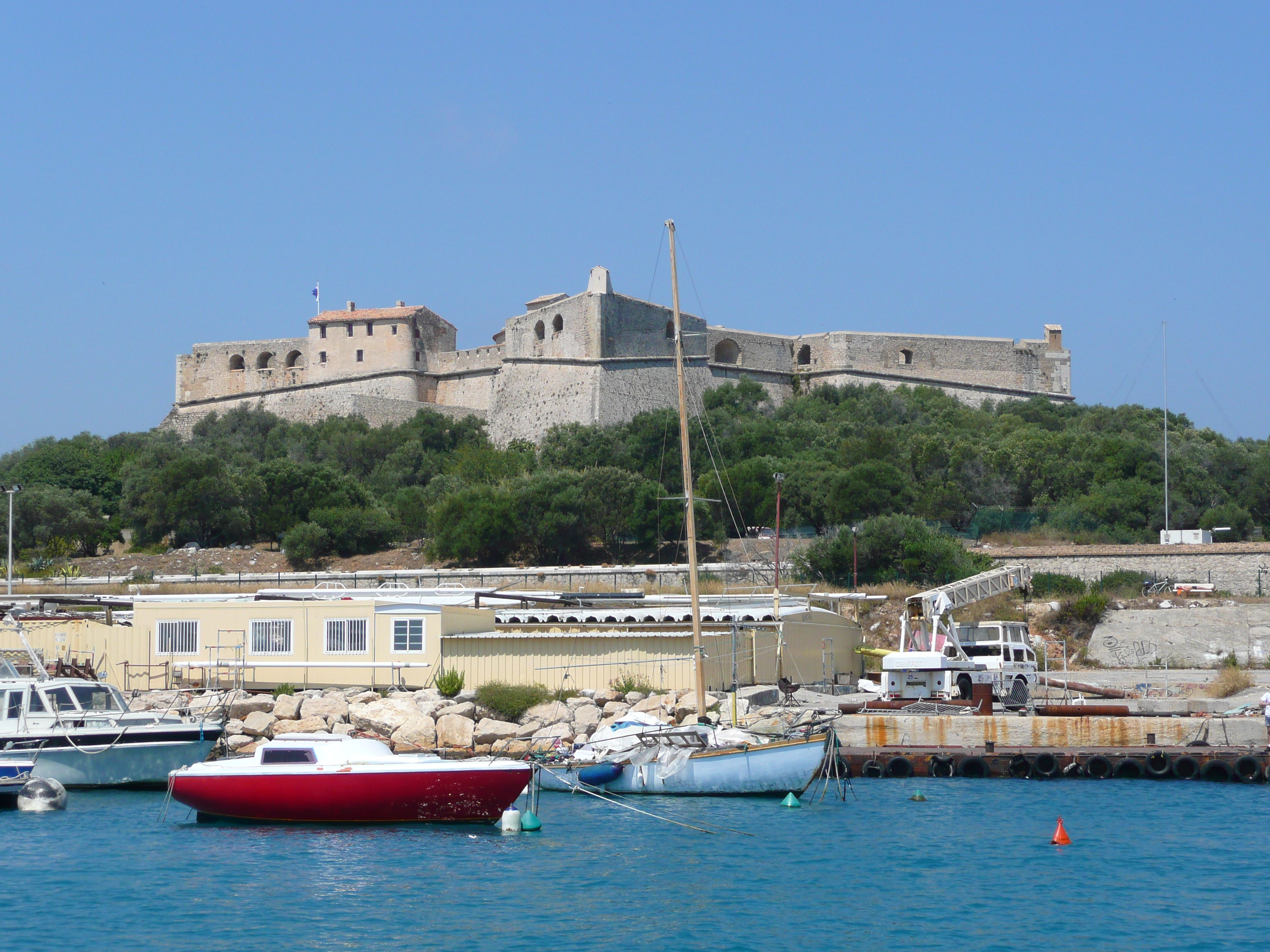 Picture France Antibes Port Vauban 2007-07 41 - Tour Port Vauban