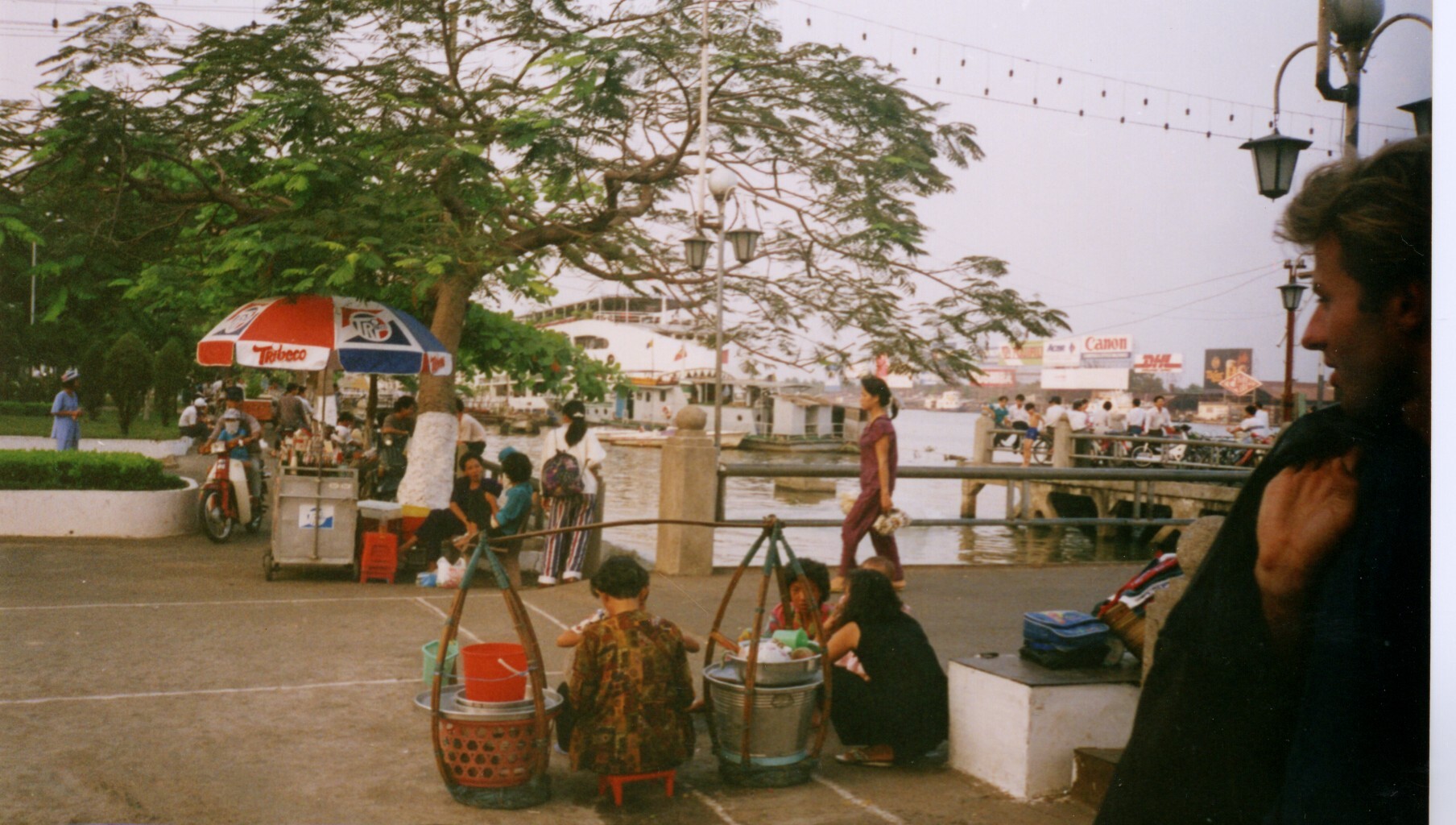 Picture Vietnam 1996-03 53 - Journey Vietnam