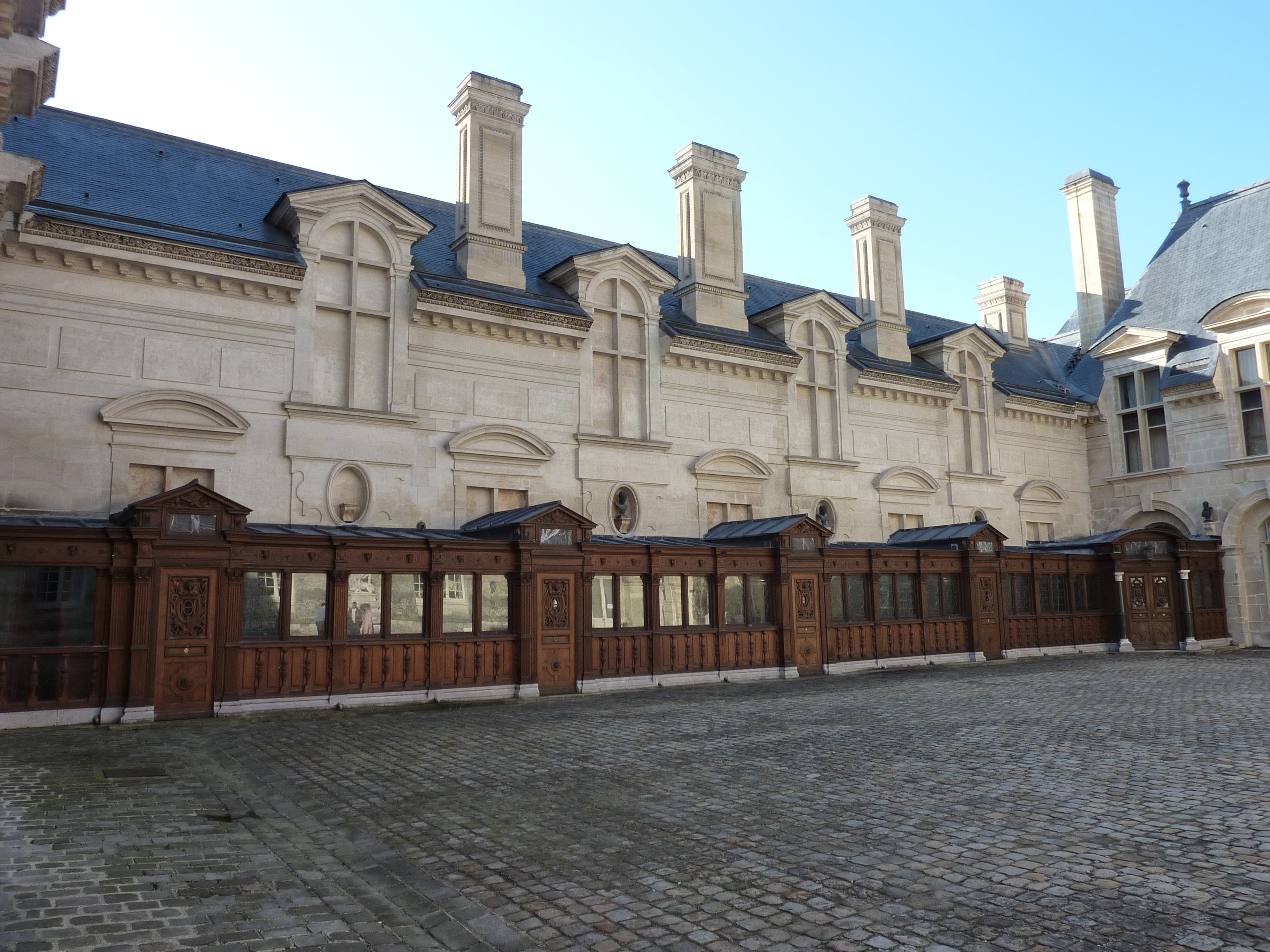 Picture France Chantilly 2009-10 115 - Tour Chantilly