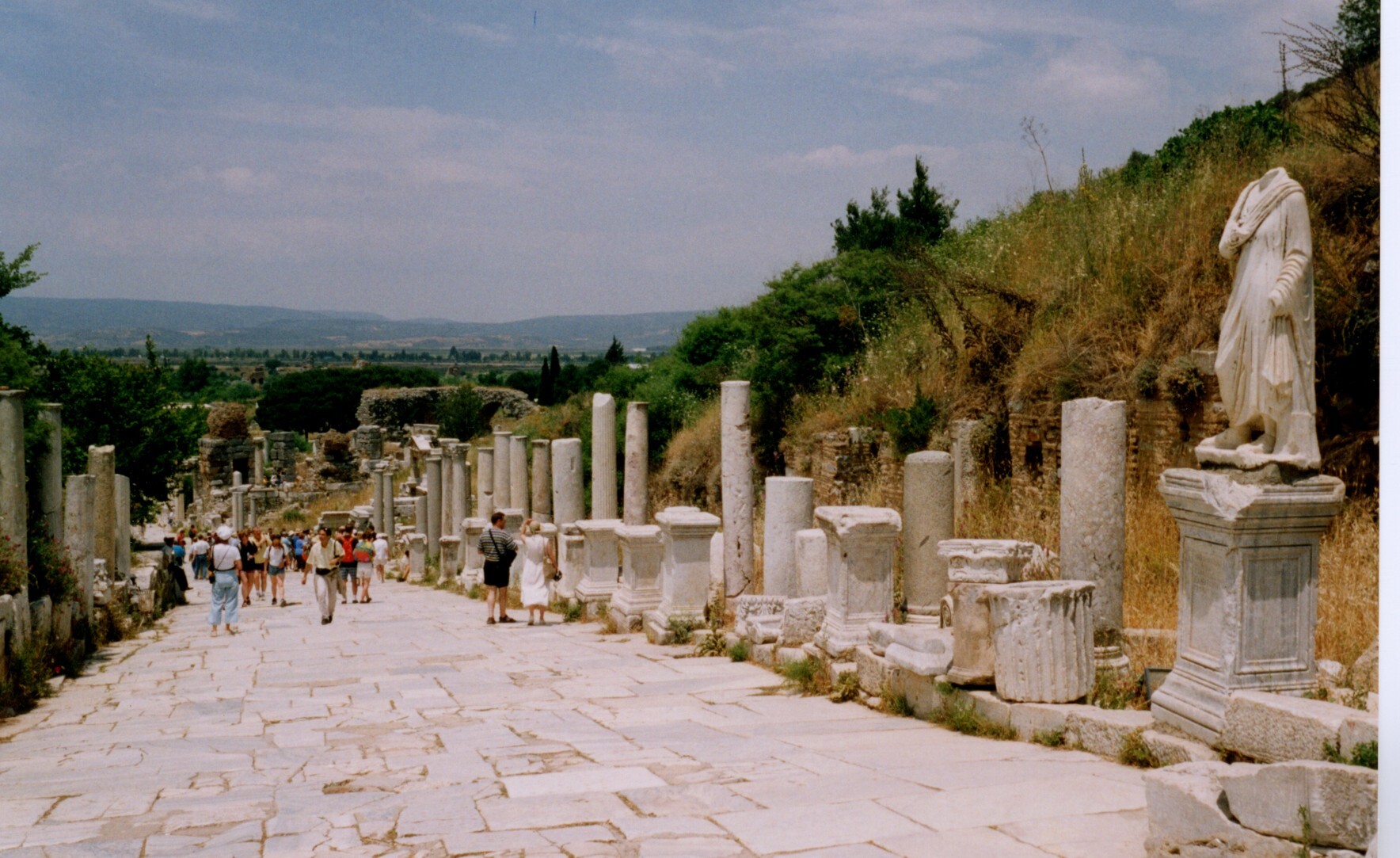 Picture Turkey Ephesus 1998-06 5 - Around Ephesus