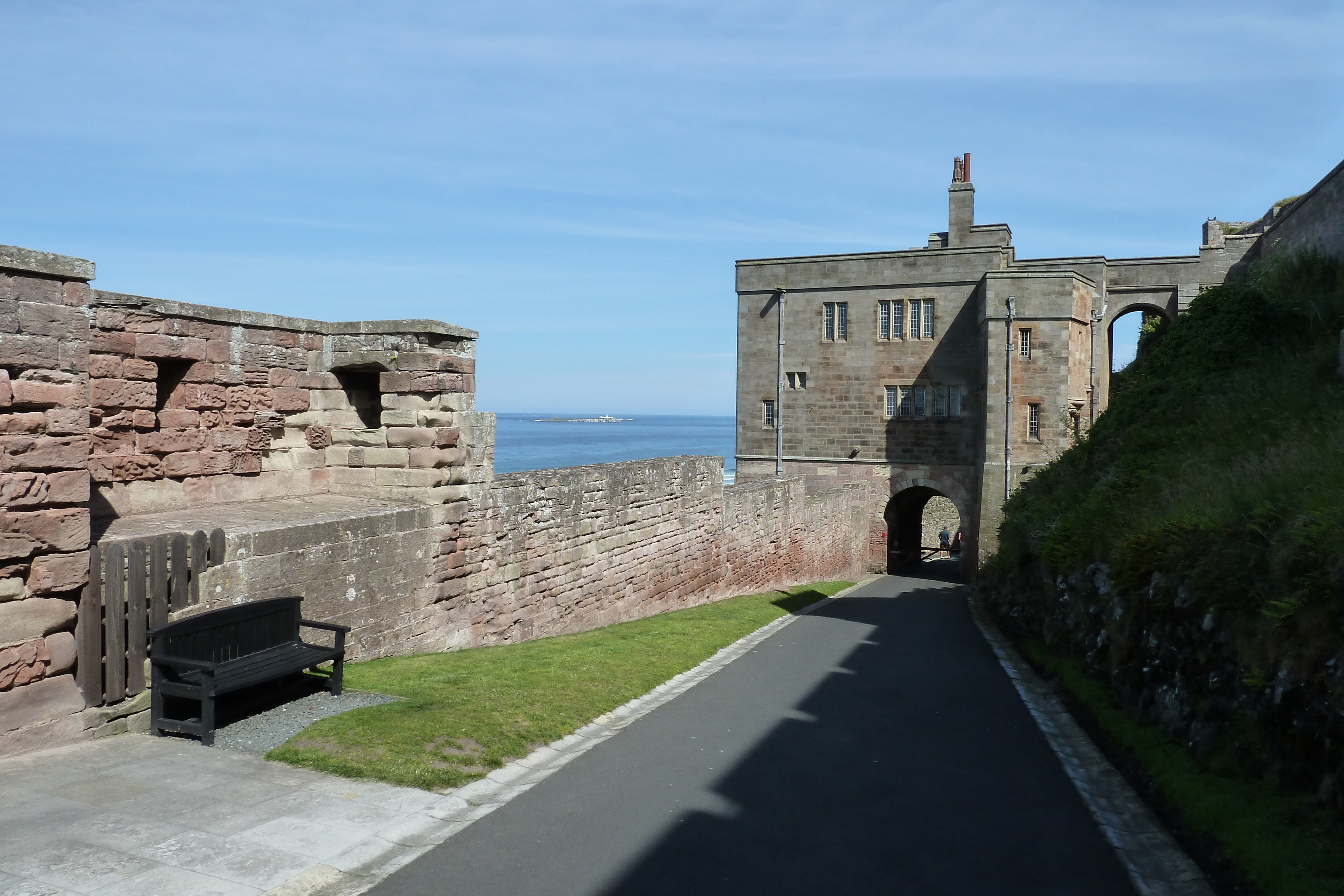 Picture United Kingdom Scotland Bamburgh Castle 2011-07 137 - Discovery Bamburgh Castle