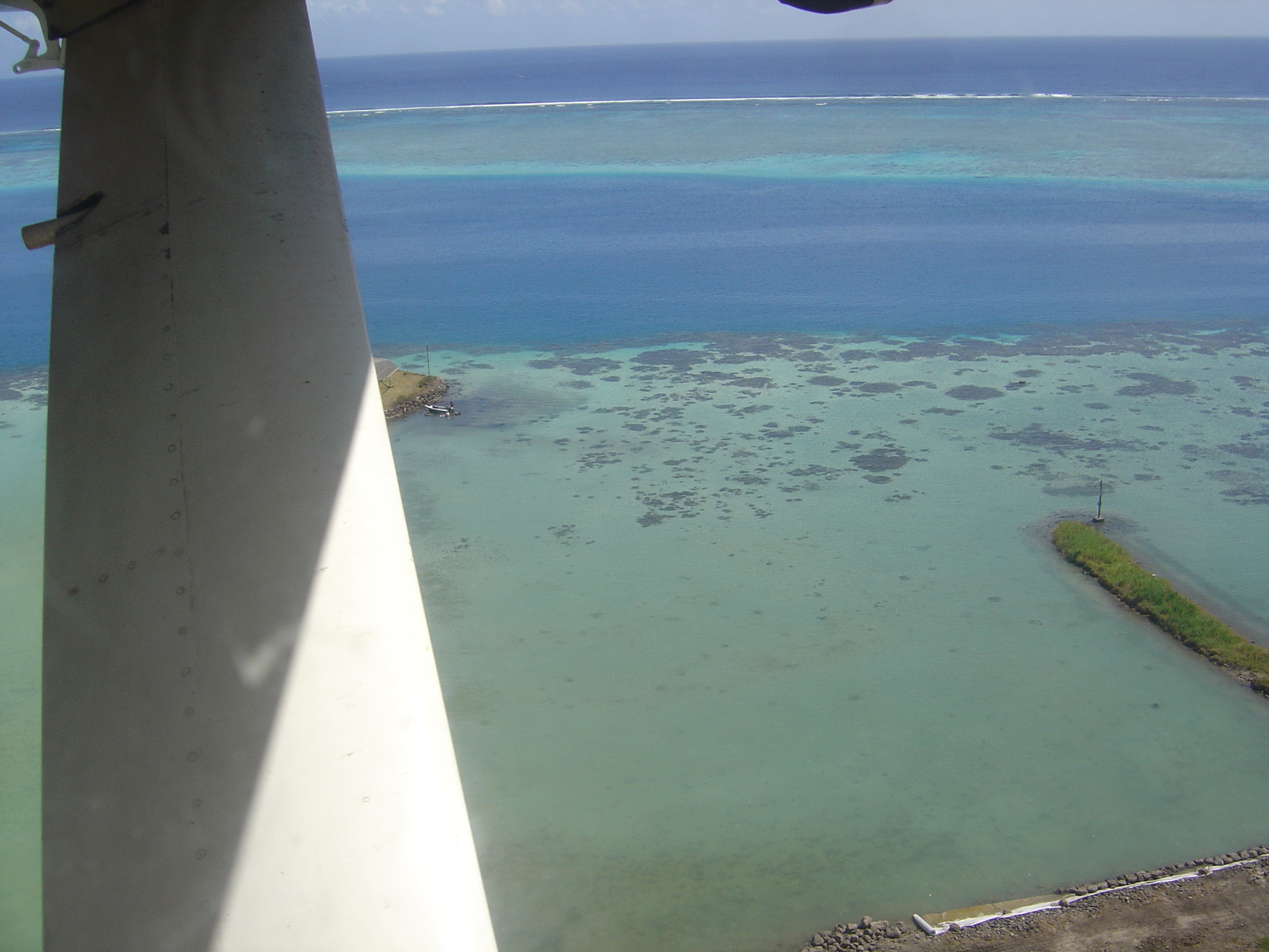 Picture Polynesia Tahiti 2006-04 17 - History Tahiti