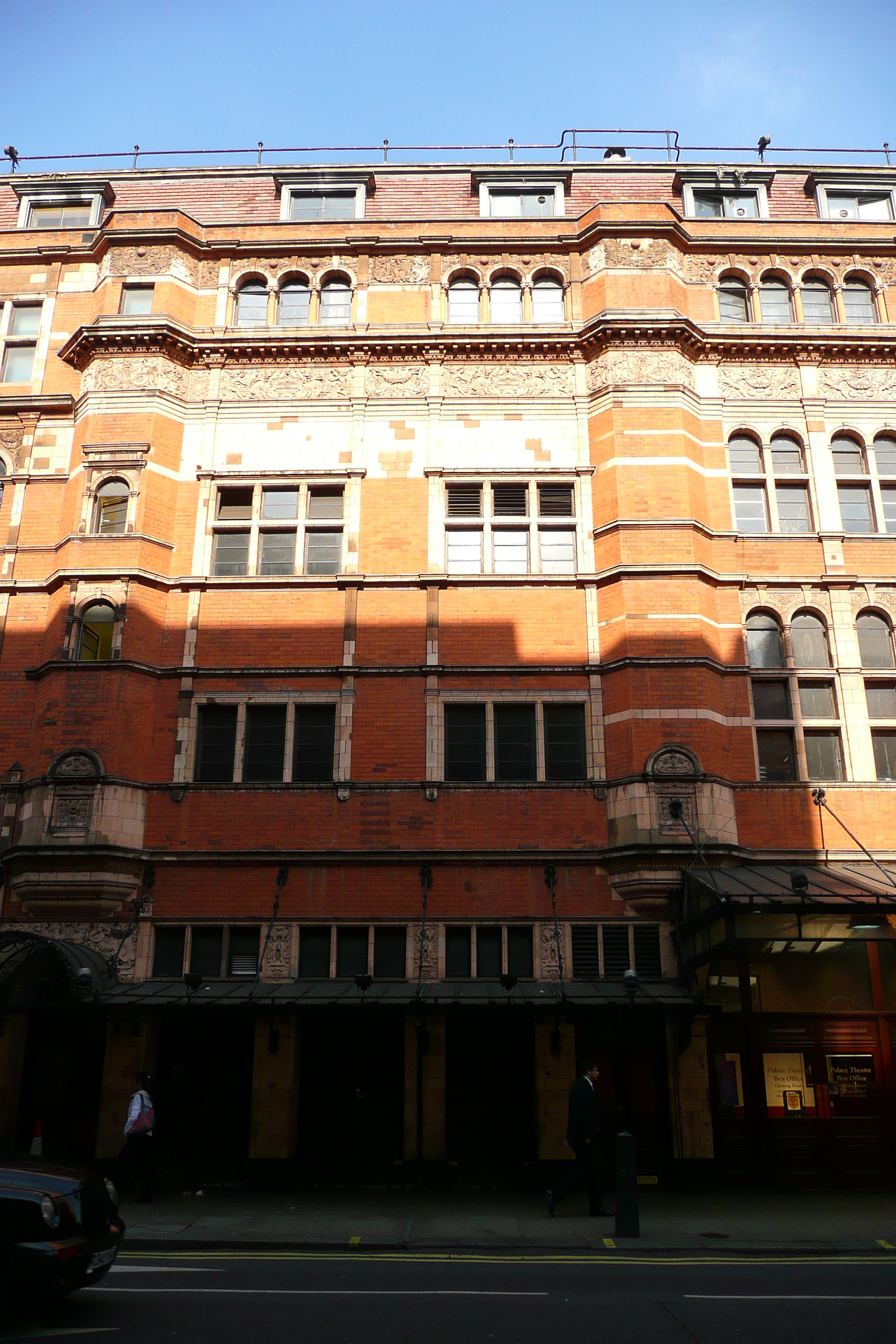 Picture United Kingdom London Shaftesbury Avenue 2007-09 84 - Tours Shaftesbury Avenue