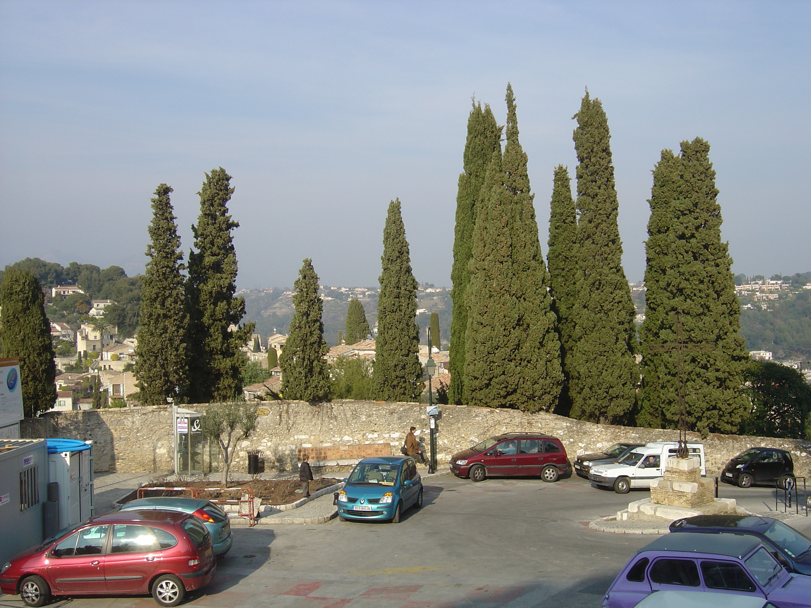 Picture France Les Hauts de Cagnes 2006-01 41 - Tour Les Hauts de Cagnes