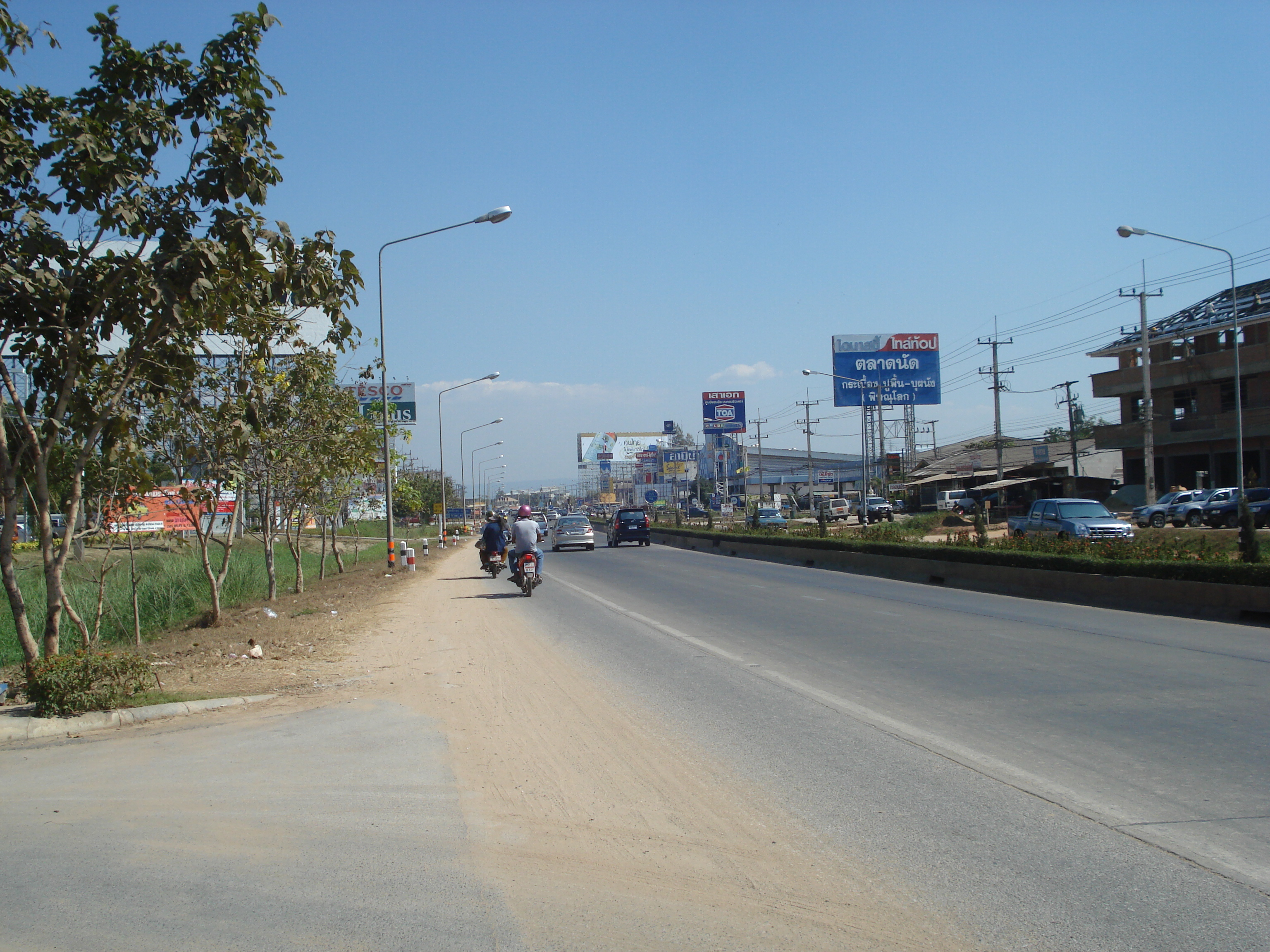 Picture Thailand Phitsanulok Mittraparp Road 2008-01 88 - Center Mittraparp Road