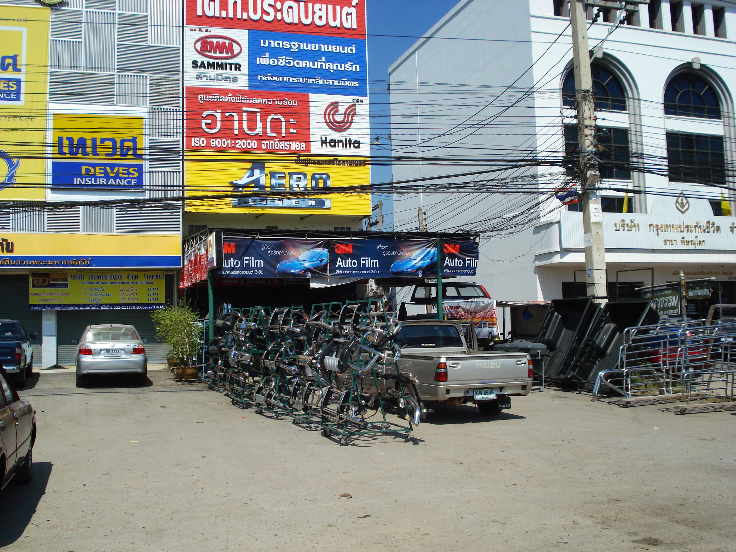 Picture Thailand Phitsanulok Mittraparp Road 2008-01 37 - Tour Mittraparp Road