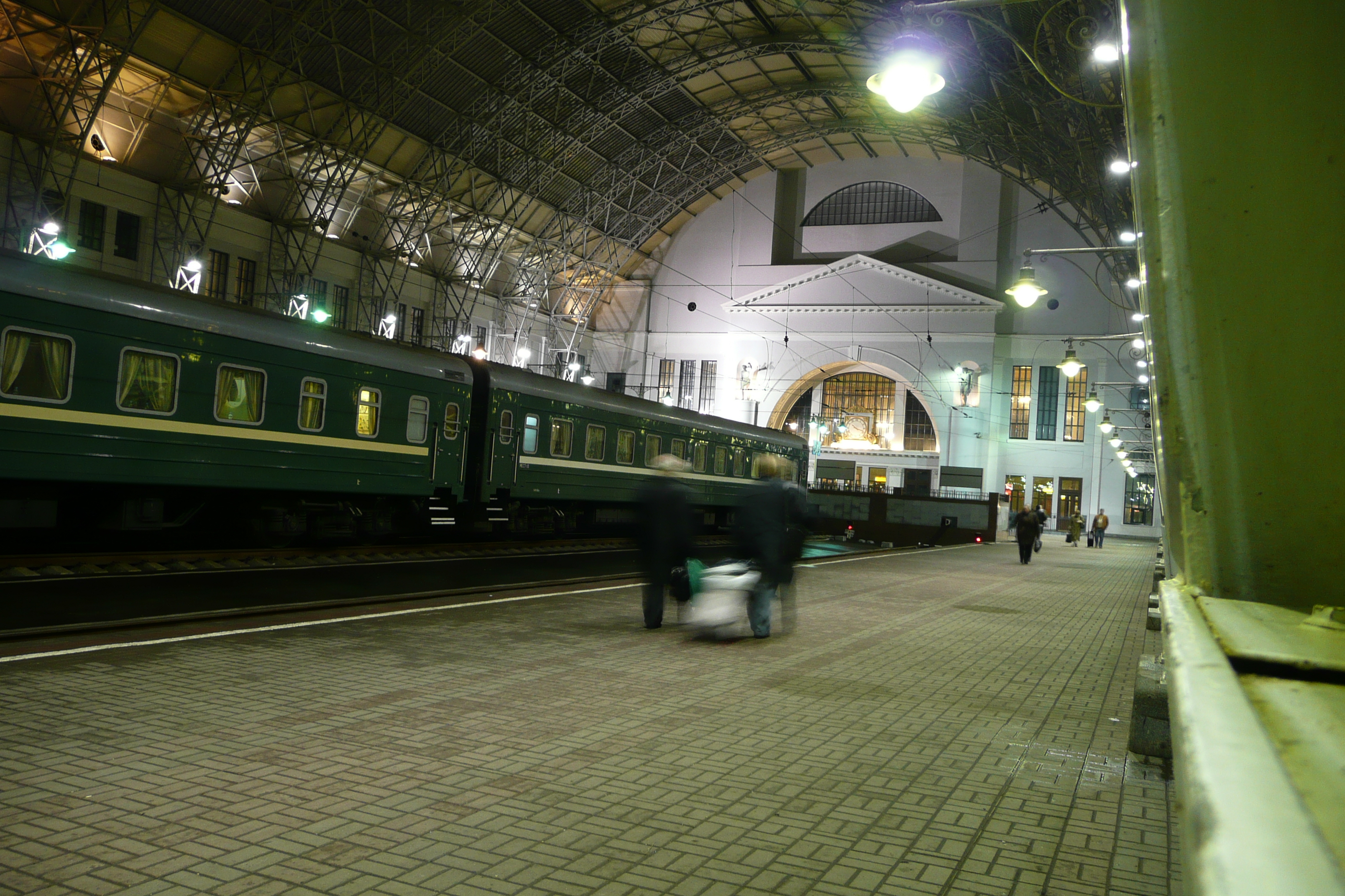 Picture Russia Moscow Kievska Train Station 2007-11 4 - Discovery Kievska Train Station