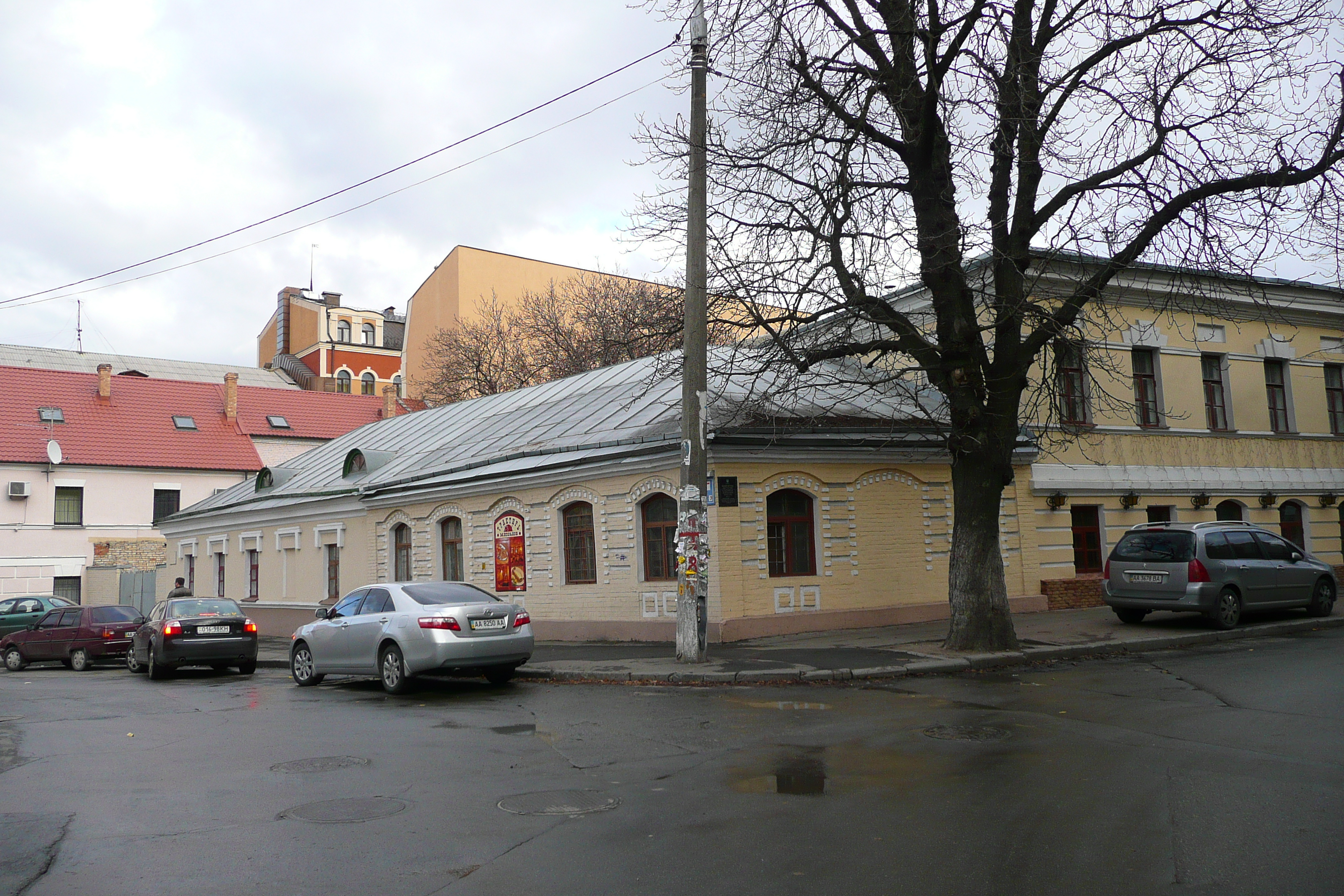 Picture Ukraine Kiev Podil West 2007-11 81 - History Podil West