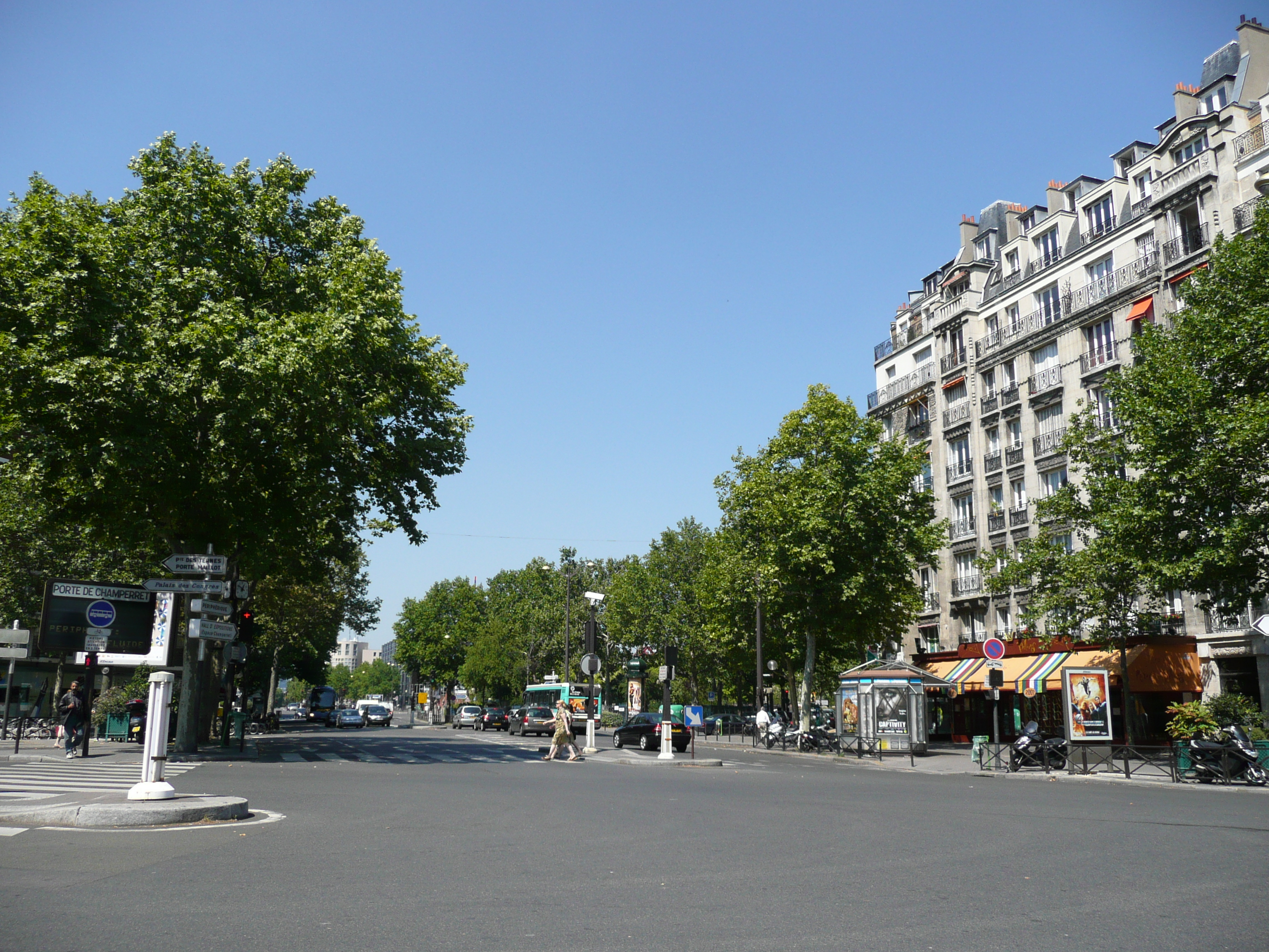 Picture France Paris Around Paris west 2007-08 23 - History Around Paris west