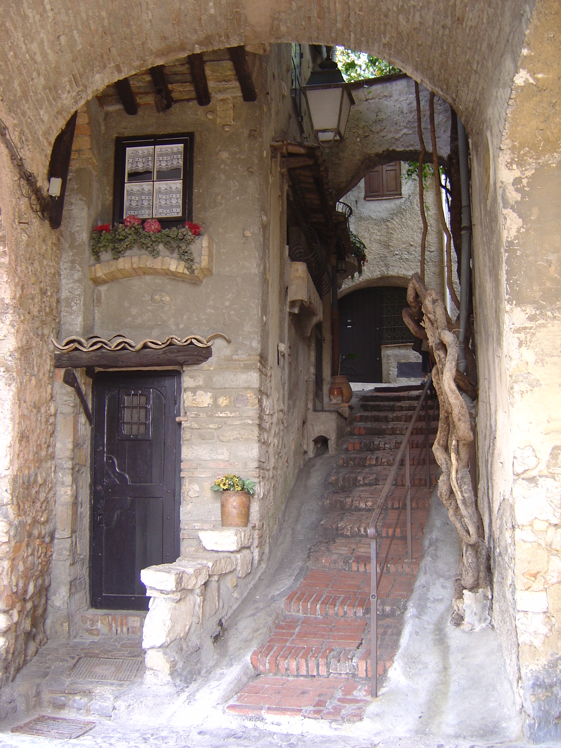 Picture France Les Hauts de Cagnes 2006-01 9 - Discovery Les Hauts de Cagnes