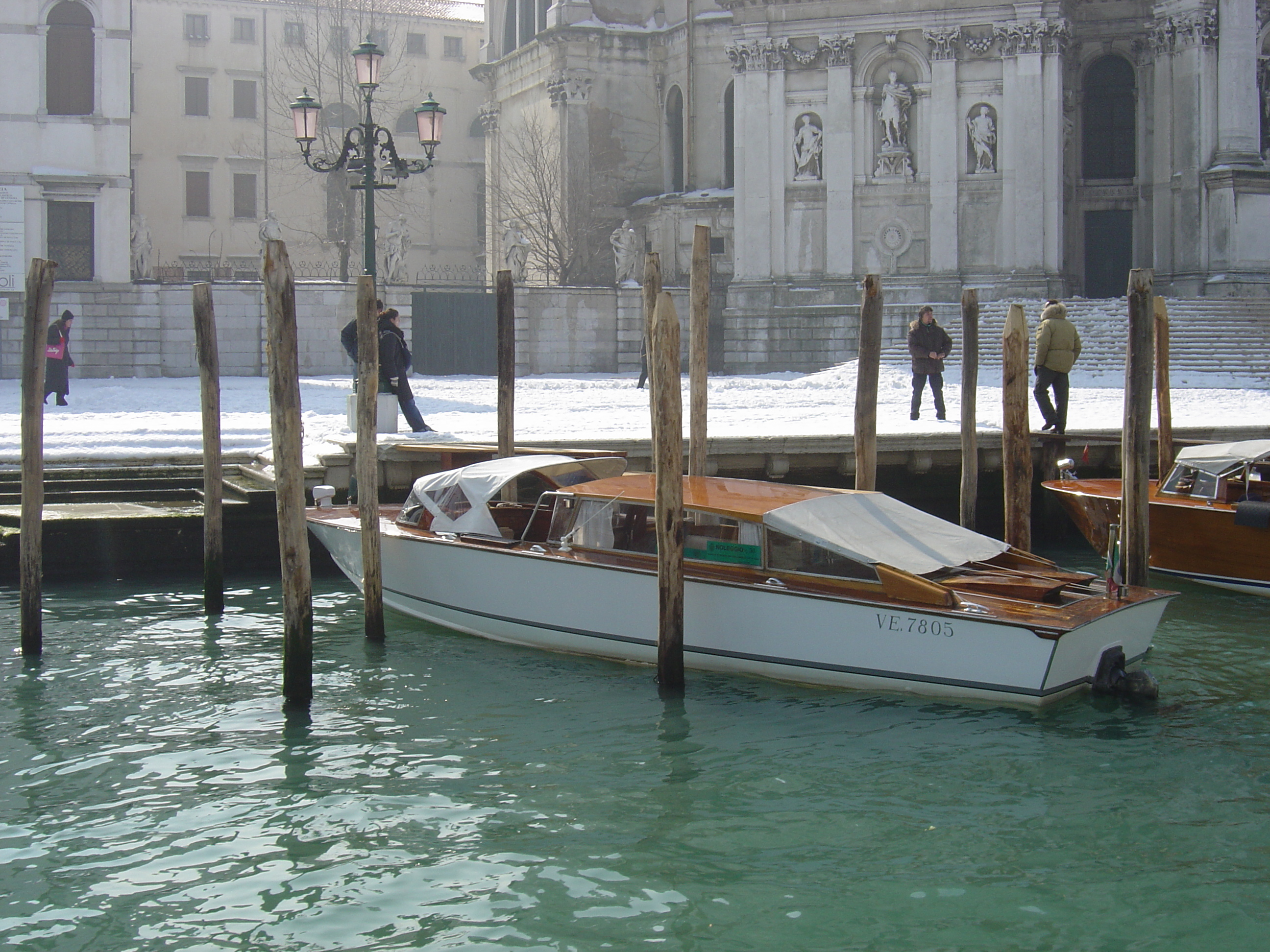 Picture Italy Venice 2005-03 316 - Recreation Venice