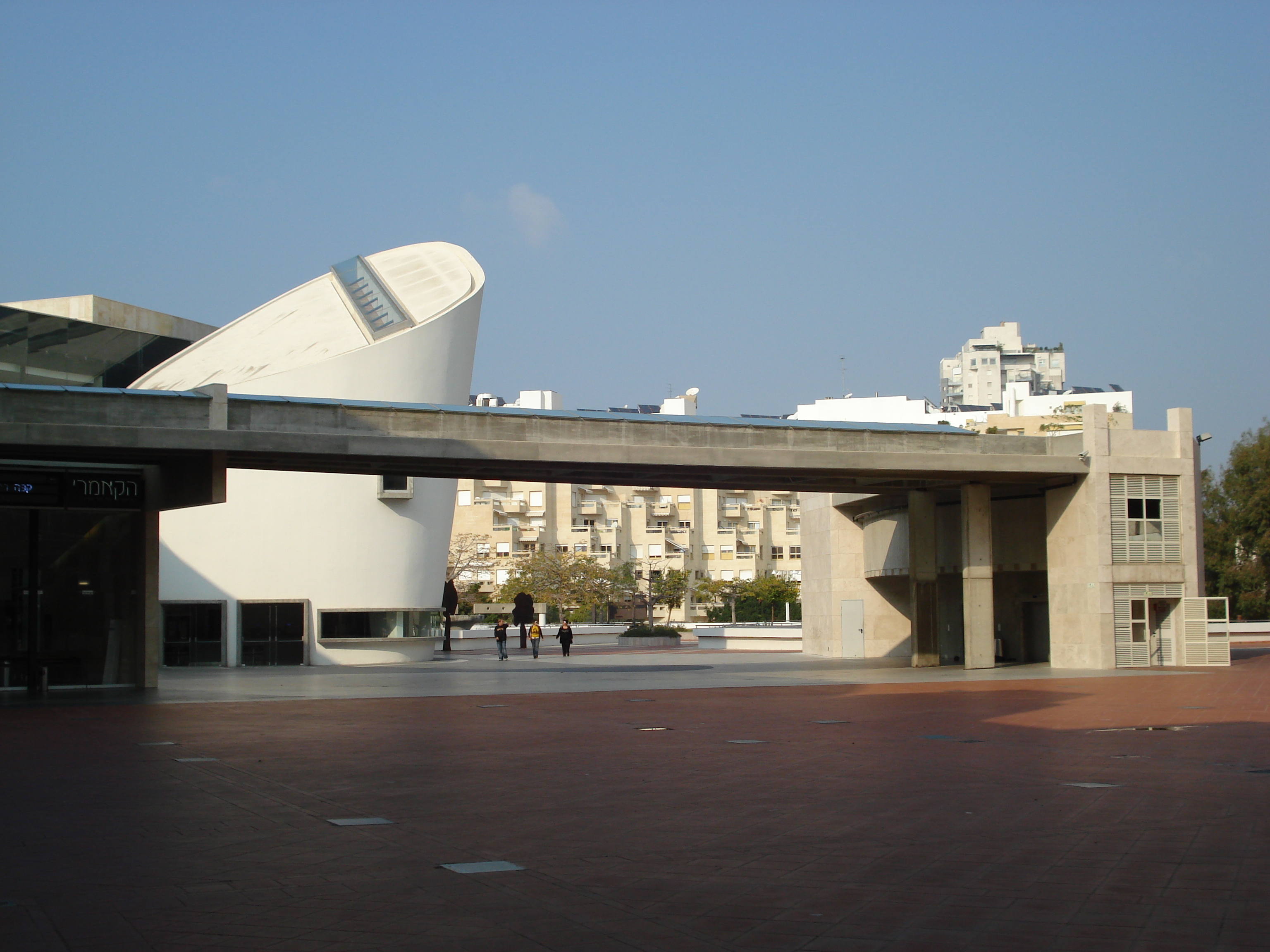 Picture Israel Tel Aviv 2006-12 88 - History Tel Aviv