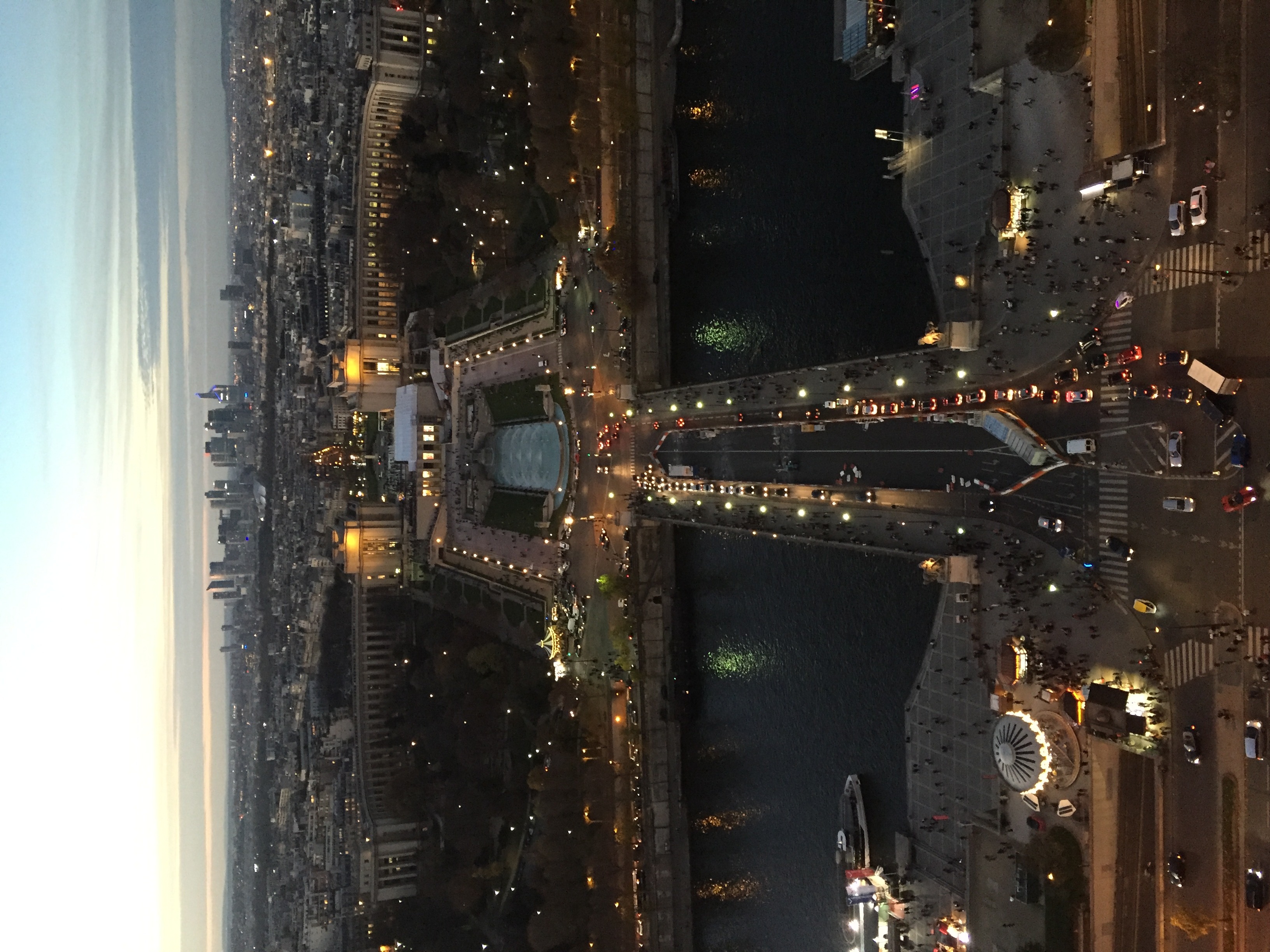 Picture France Paris Eiffel tower 2015-11 53 - Around Eiffel tower