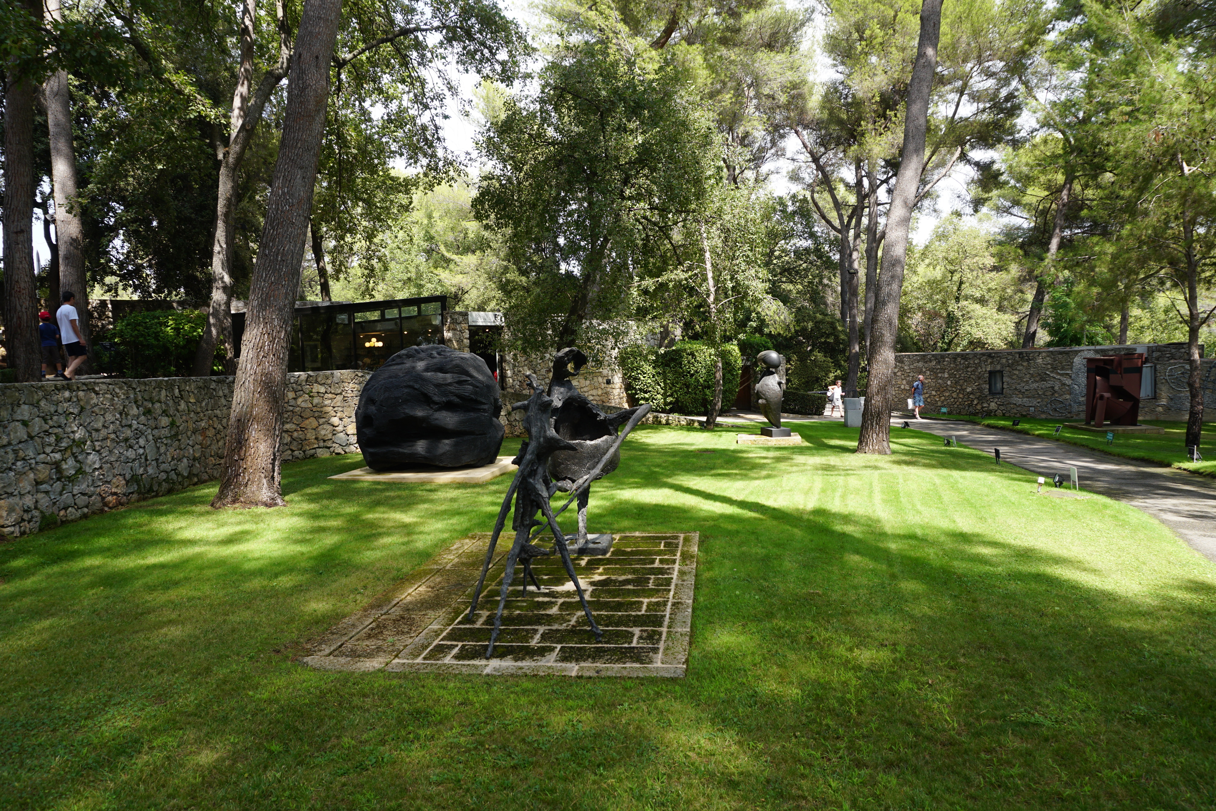 Picture France Saint Paul de Vence Fondation Maeght 2017-08 128 - Tour Fondation Maeght