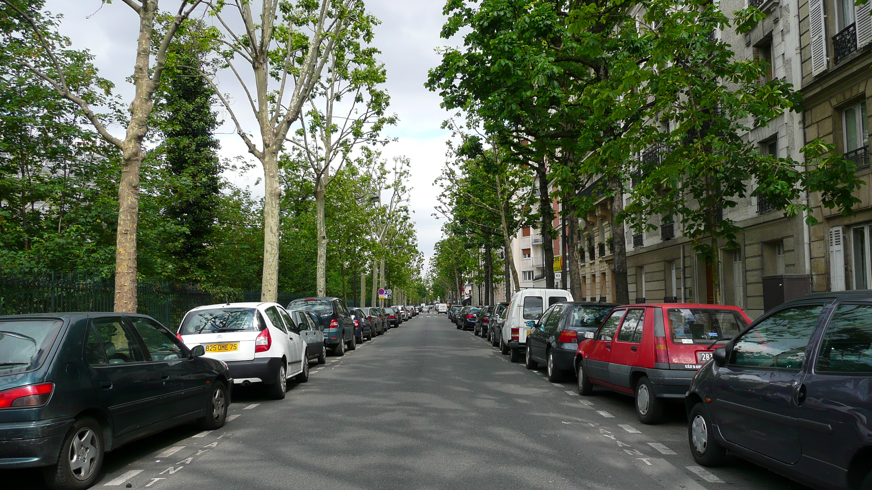 Picture France Paris 17th Arrondissement Place Wagram 2007-05 5 - Journey Place Wagram