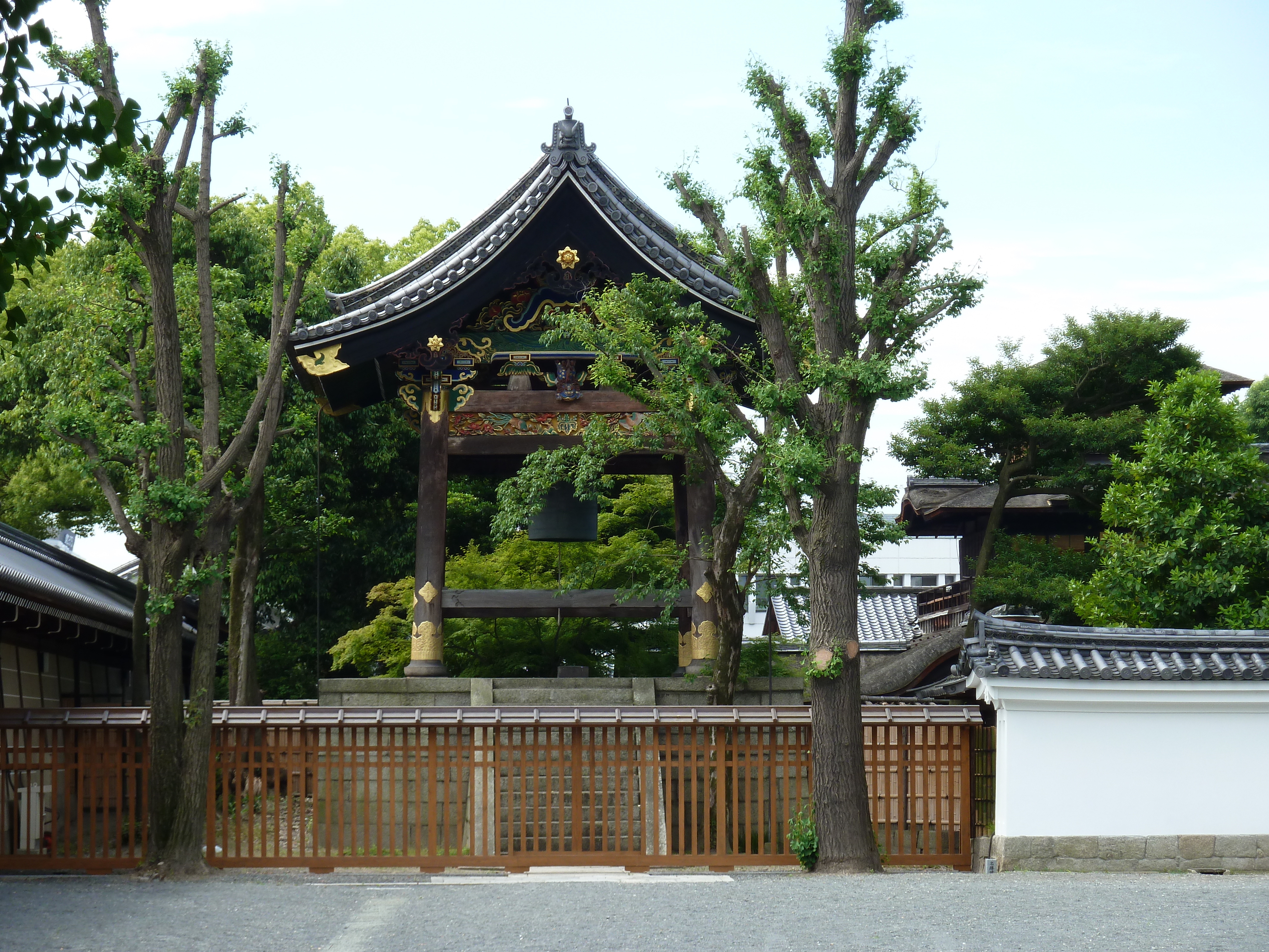 Picture Japan Kyoto Nishi Honganji Temple 2010-06 17 - Around Nishi Honganji Temple