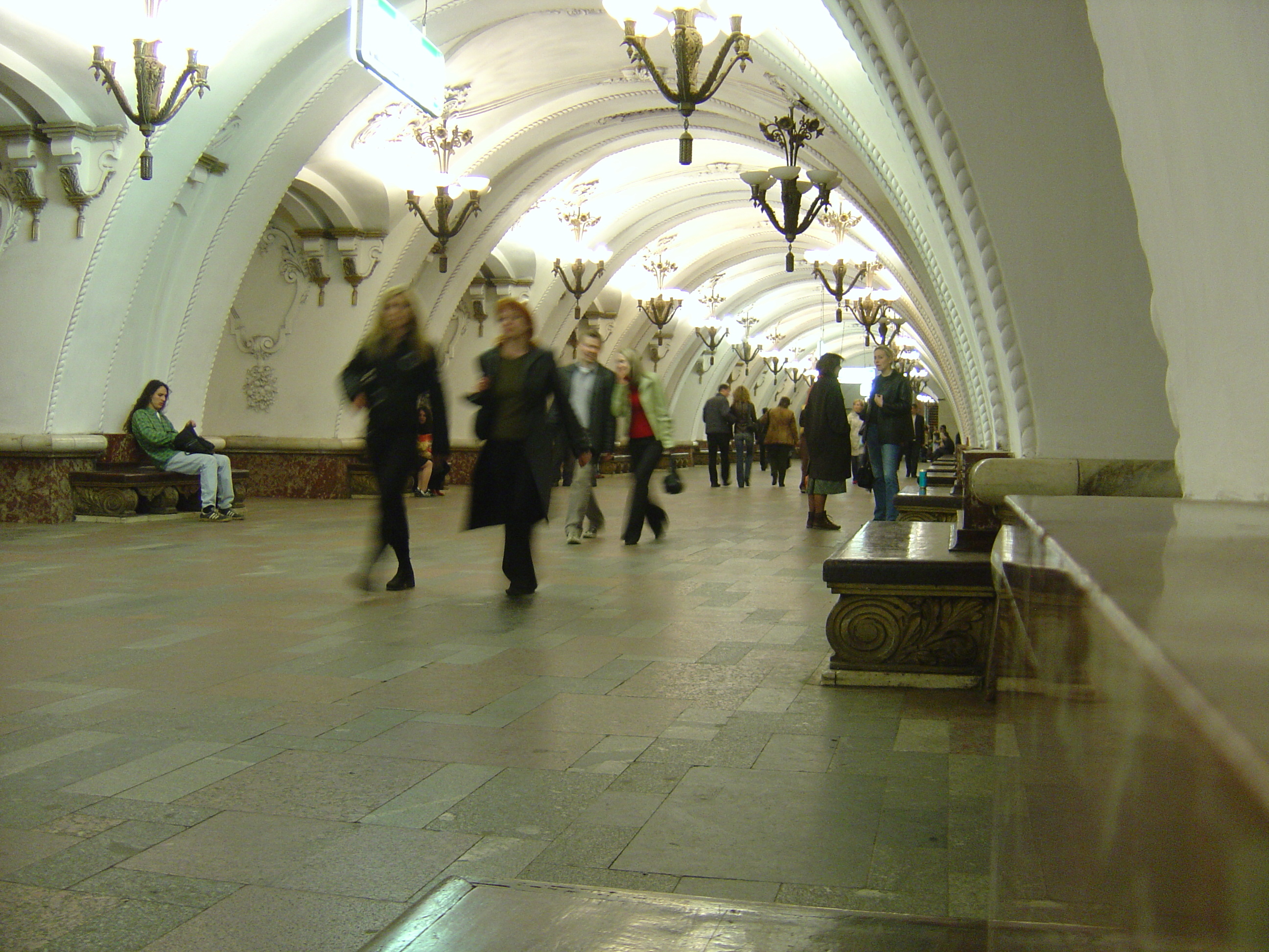 Picture Russia Moscow Subway 2005-04 2 - Recreation Subway