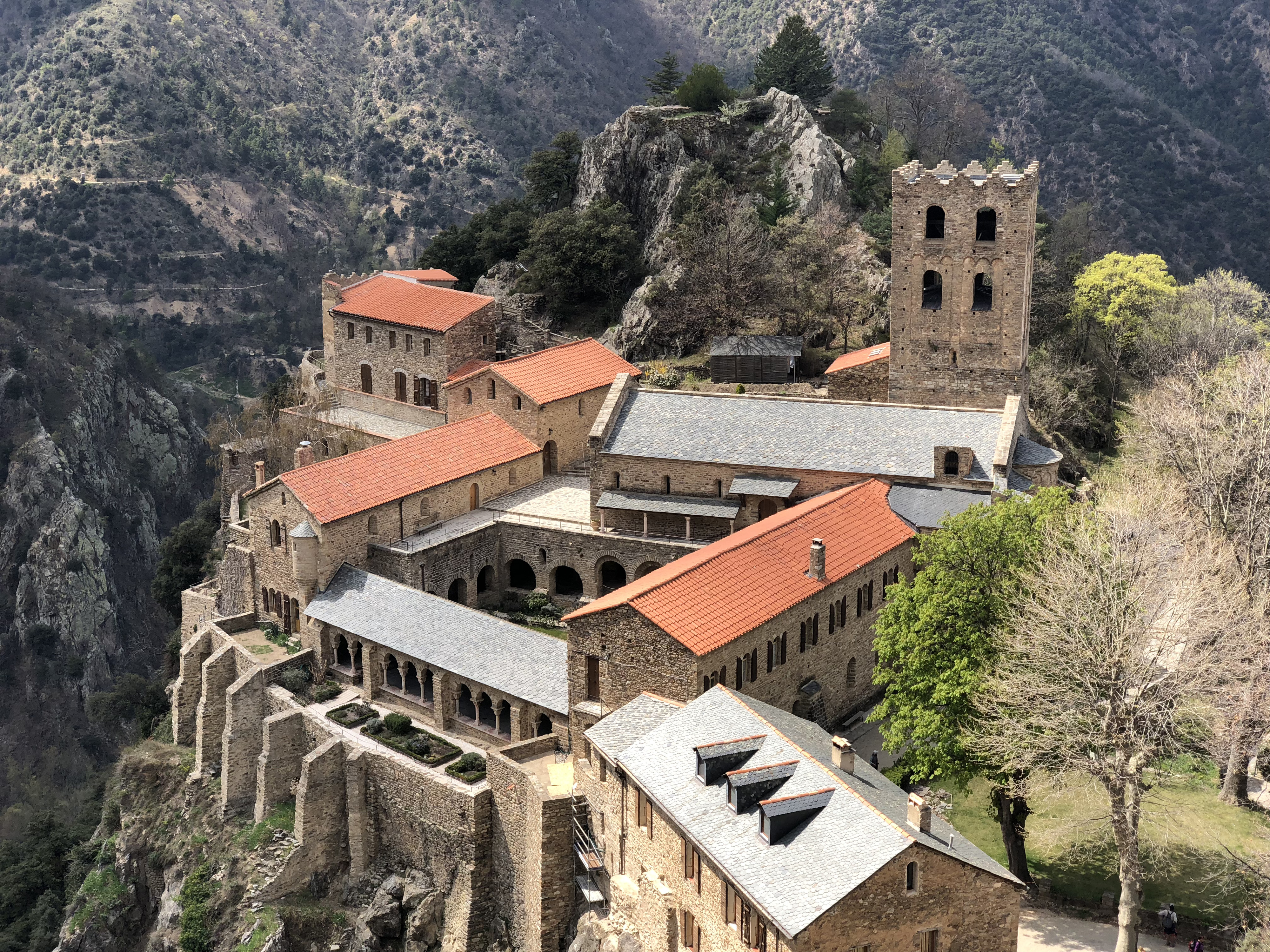 Picture France Abbaye Saint Martin du Canigou 2018-04 78 - Tours Abbaye Saint Martin du Canigou