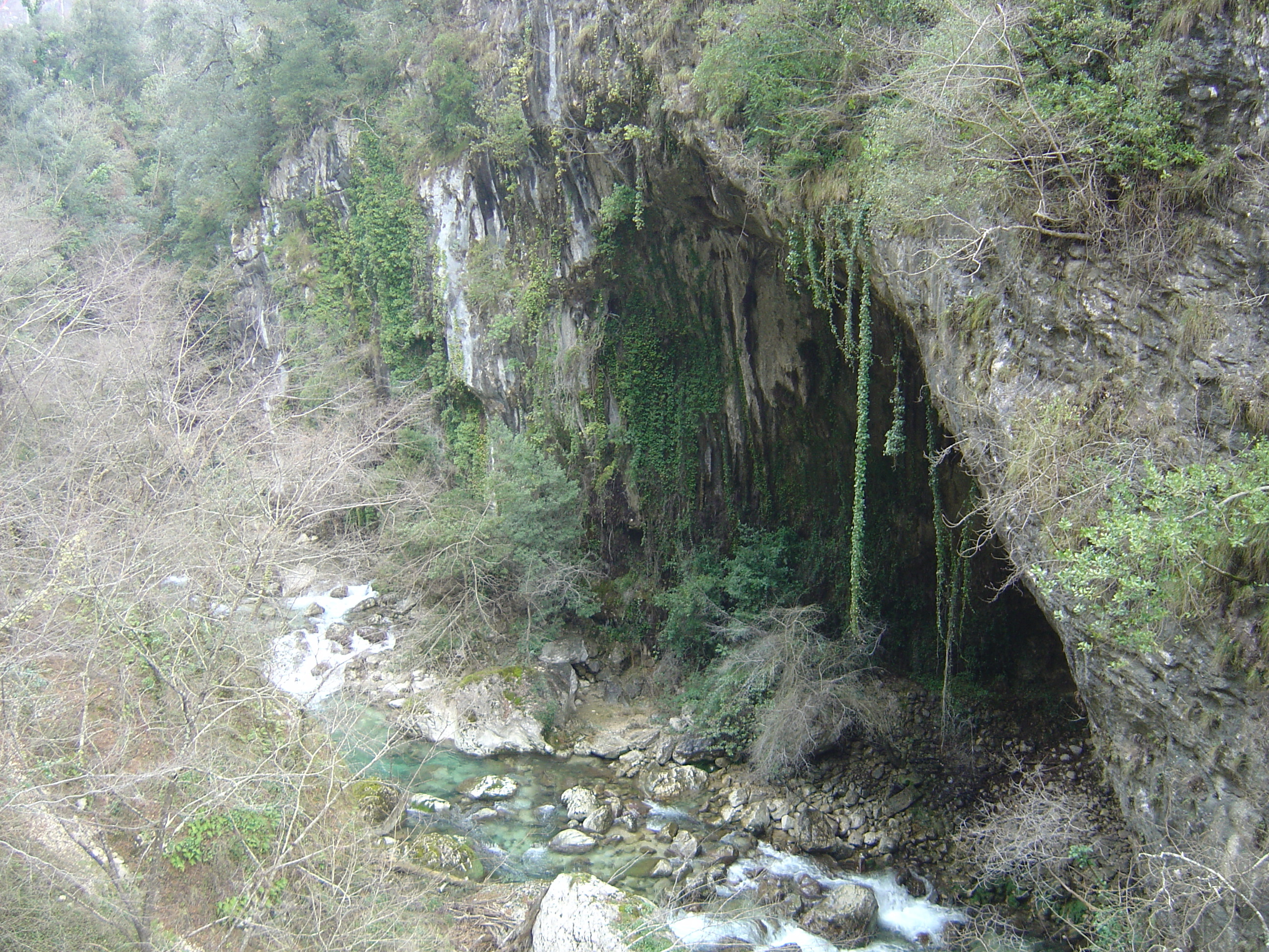 Picture France Gorges du Loup 2006-02 9 - Tours Gorges du Loup