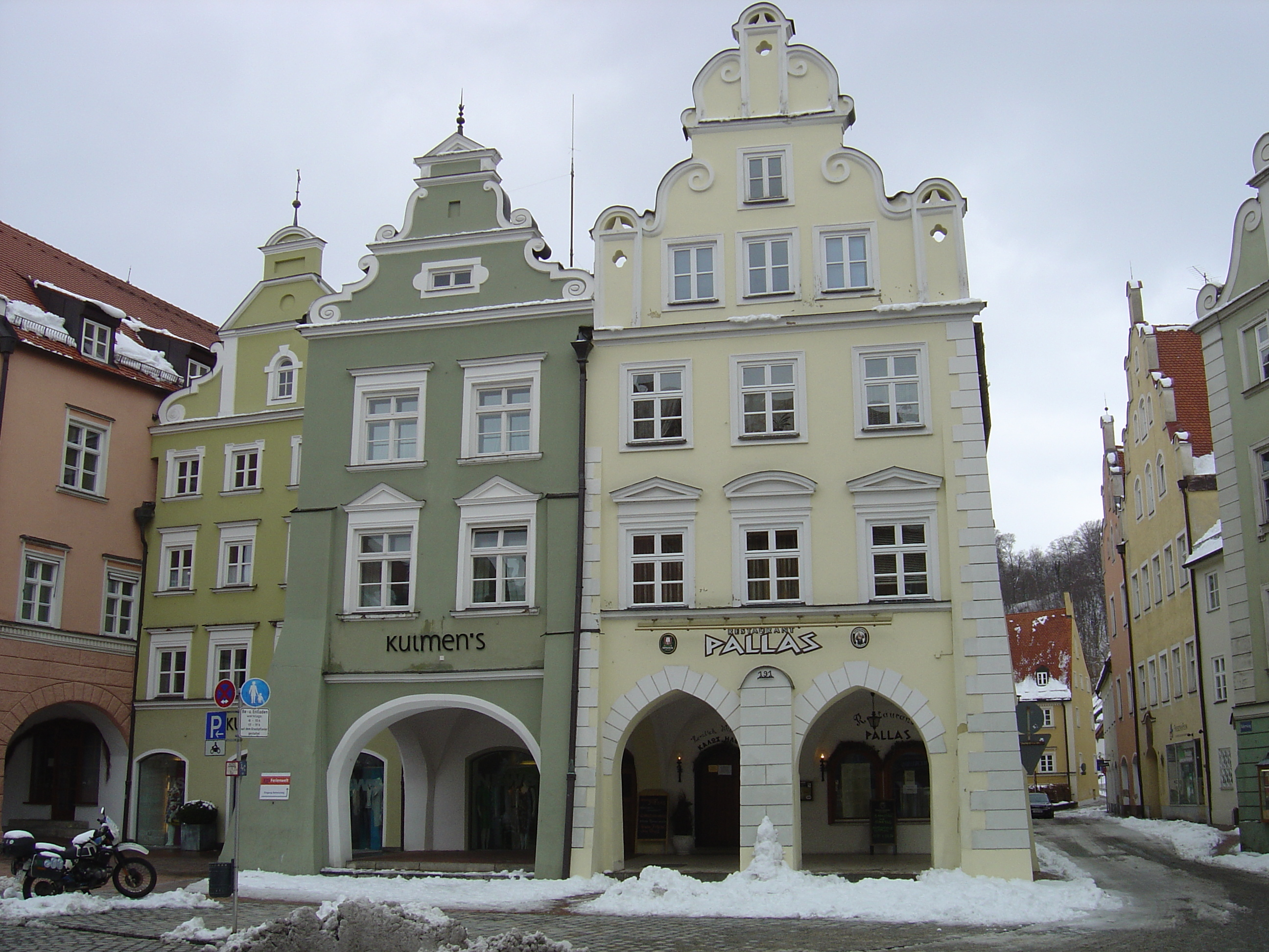 Picture Germany Landshut 2005-03 16 - History Landshut