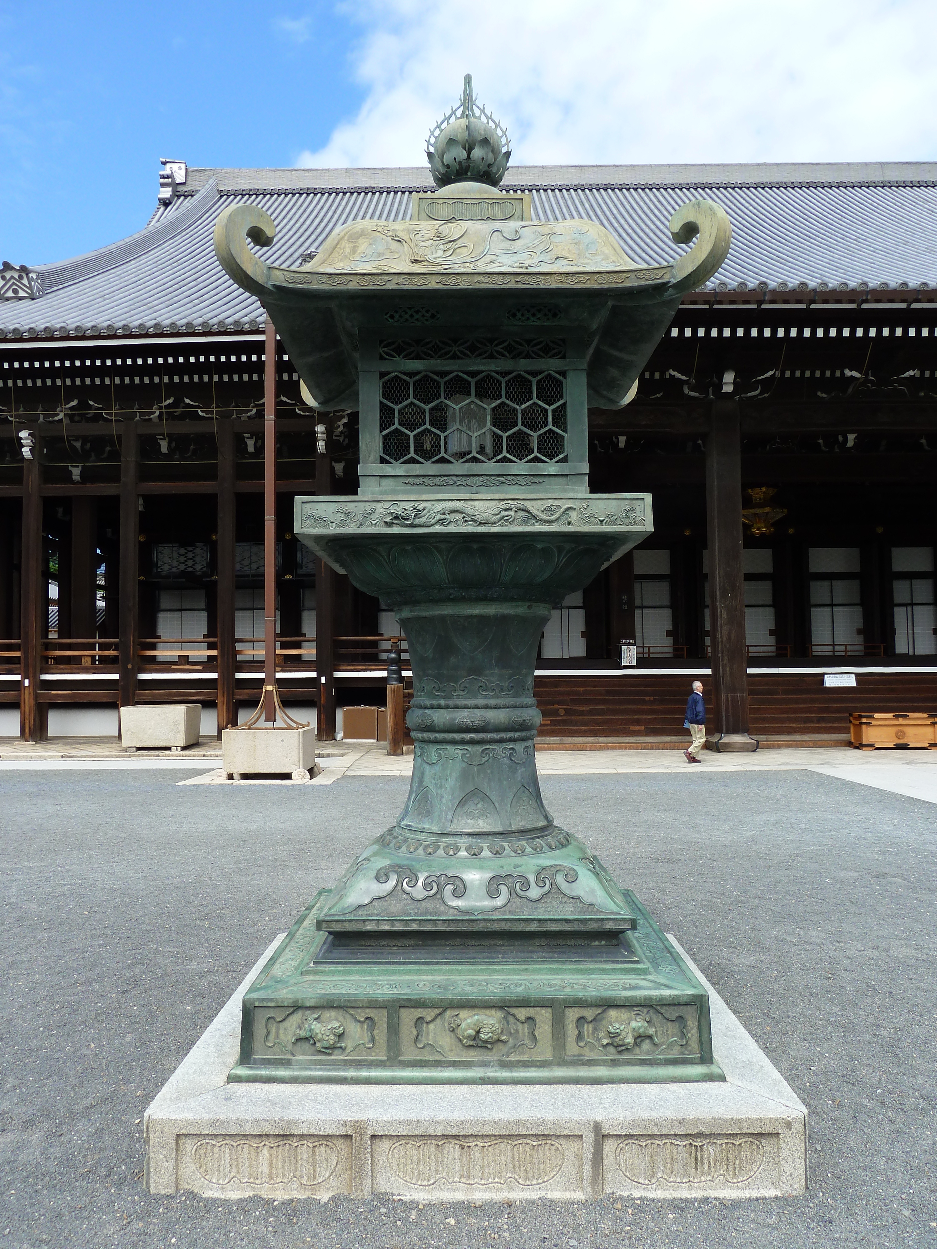 Picture Japan Kyoto Nishi Honganji Temple 2010-06 19 - Center Nishi Honganji Temple