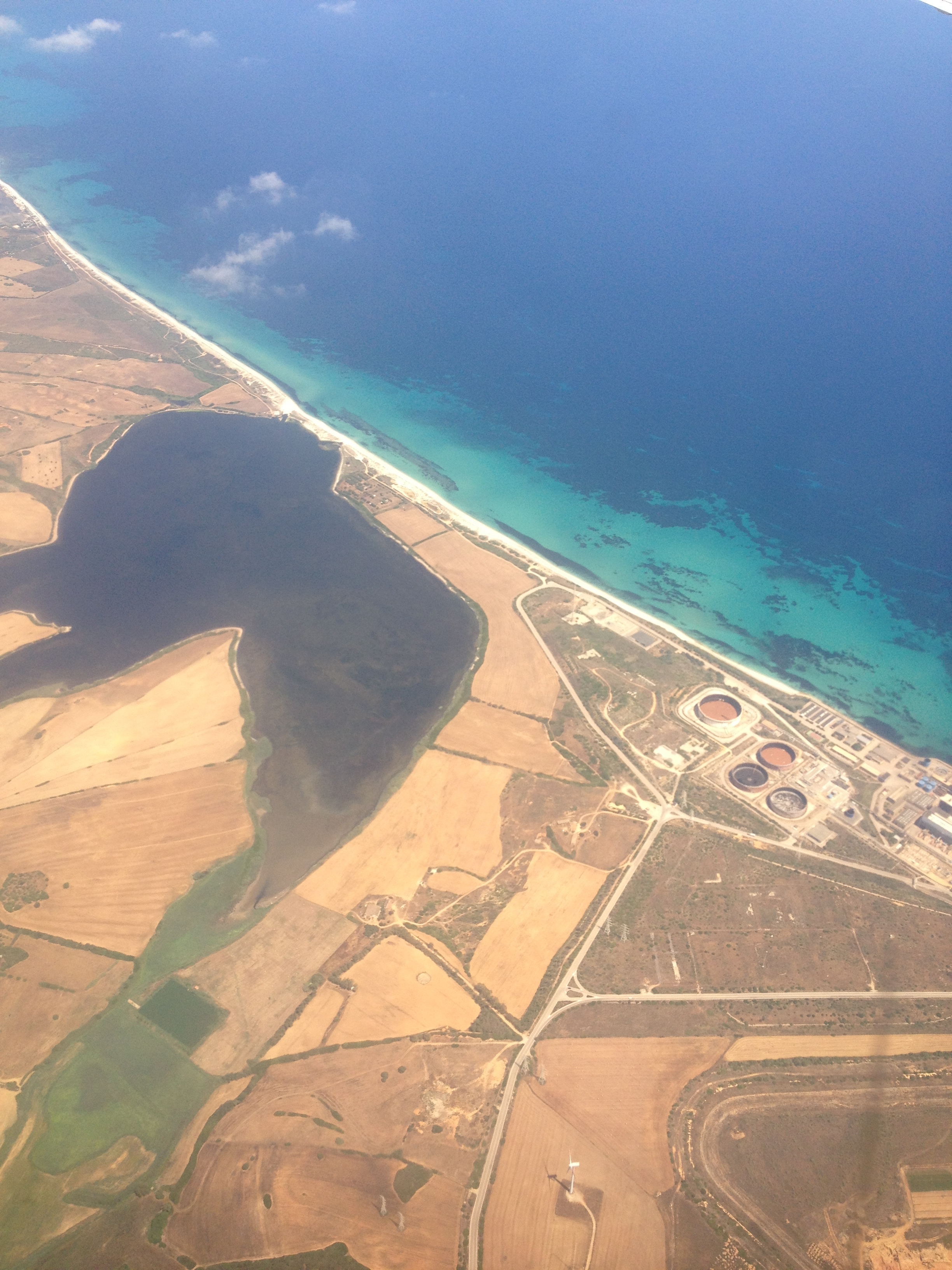 Picture Italy Sardinia Easyjet 2015-06 1 - Center Easyjet