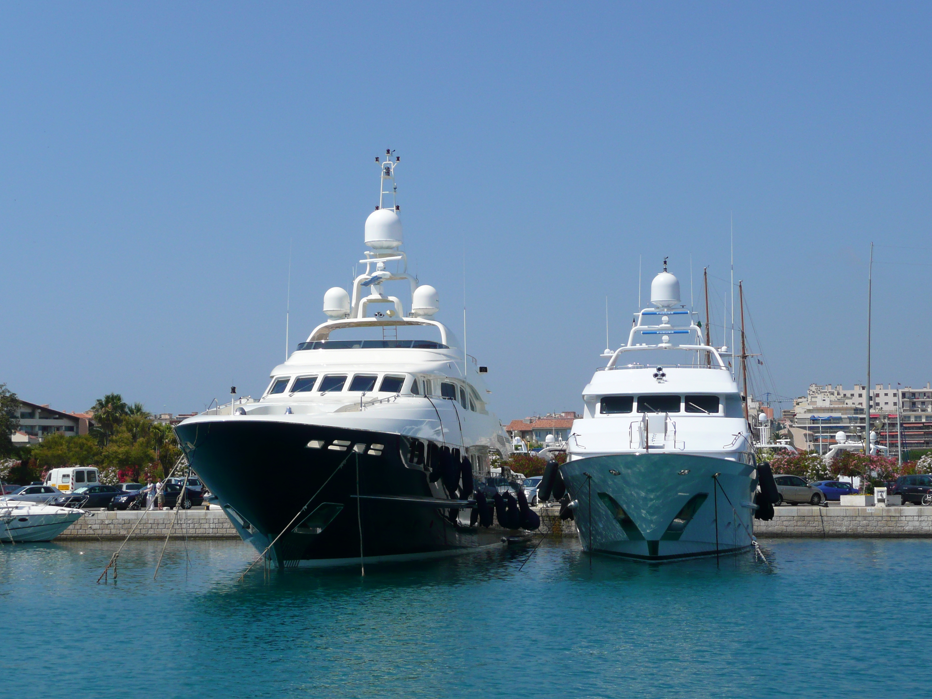 Picture France Antibes Port Vauban 2007-07 14 - History Port Vauban