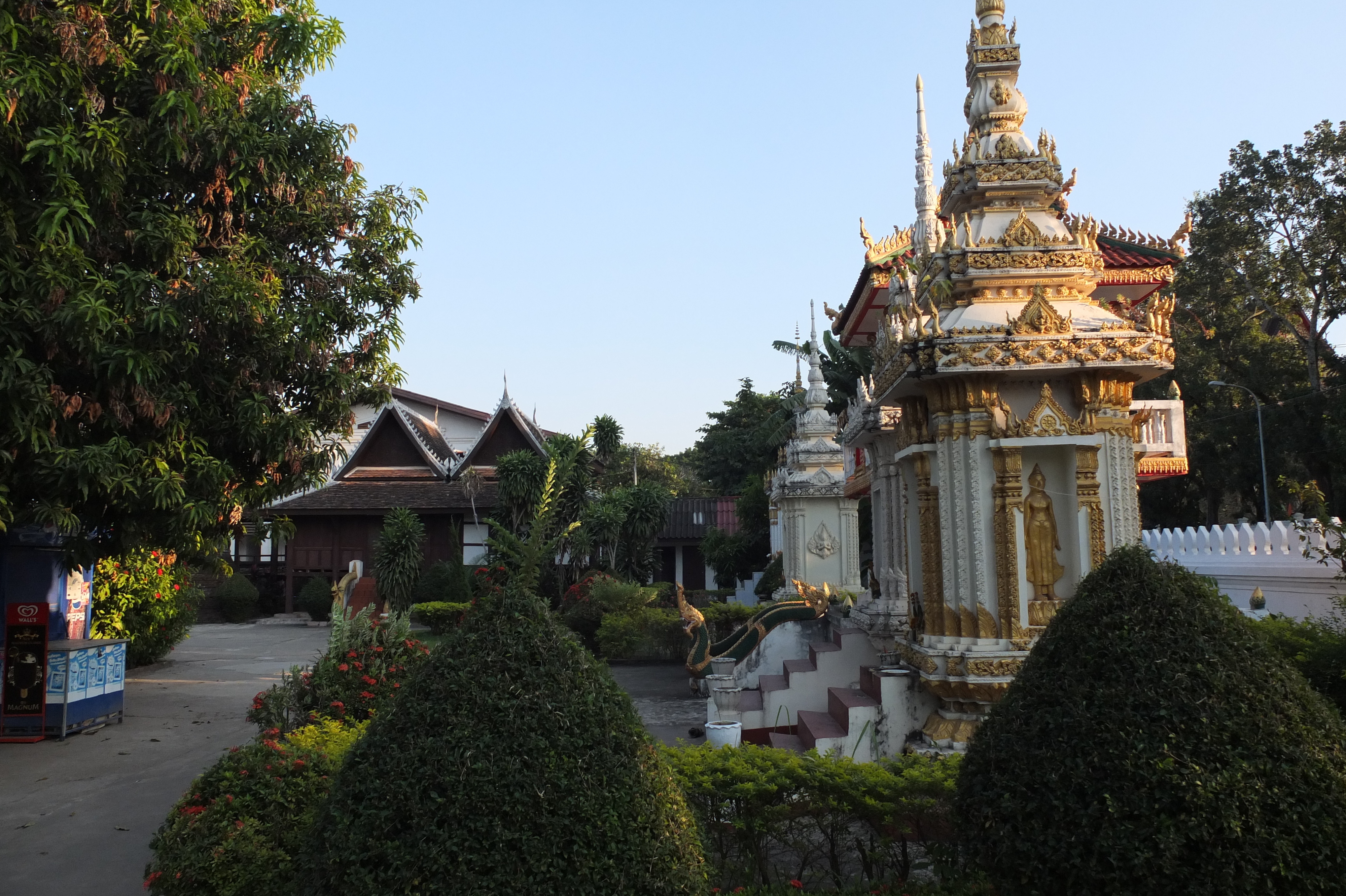 Picture Laos Vientiane 2012-12 108 - Journey Vientiane