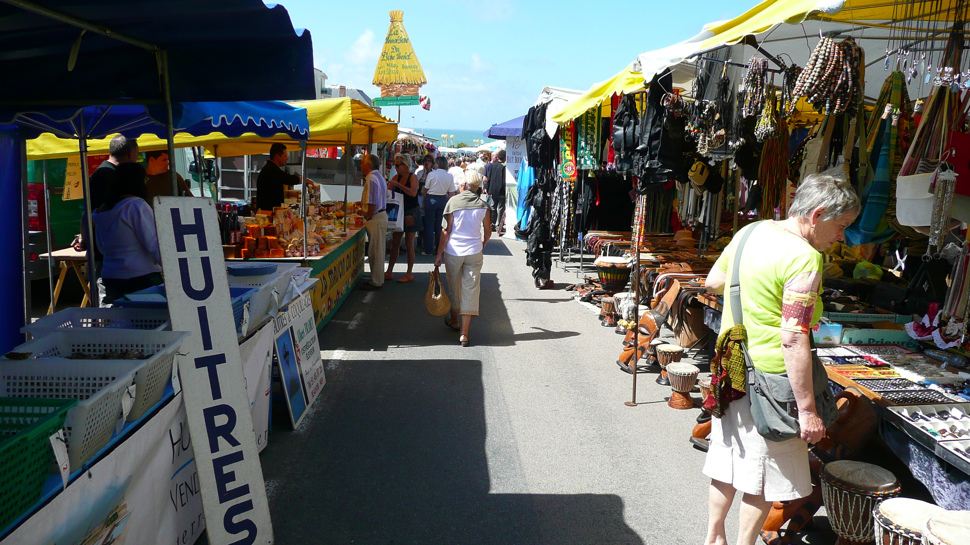 Picture France Prefailles Market in Prefailles 2007-07 33 - Discovery Market in Prefailles