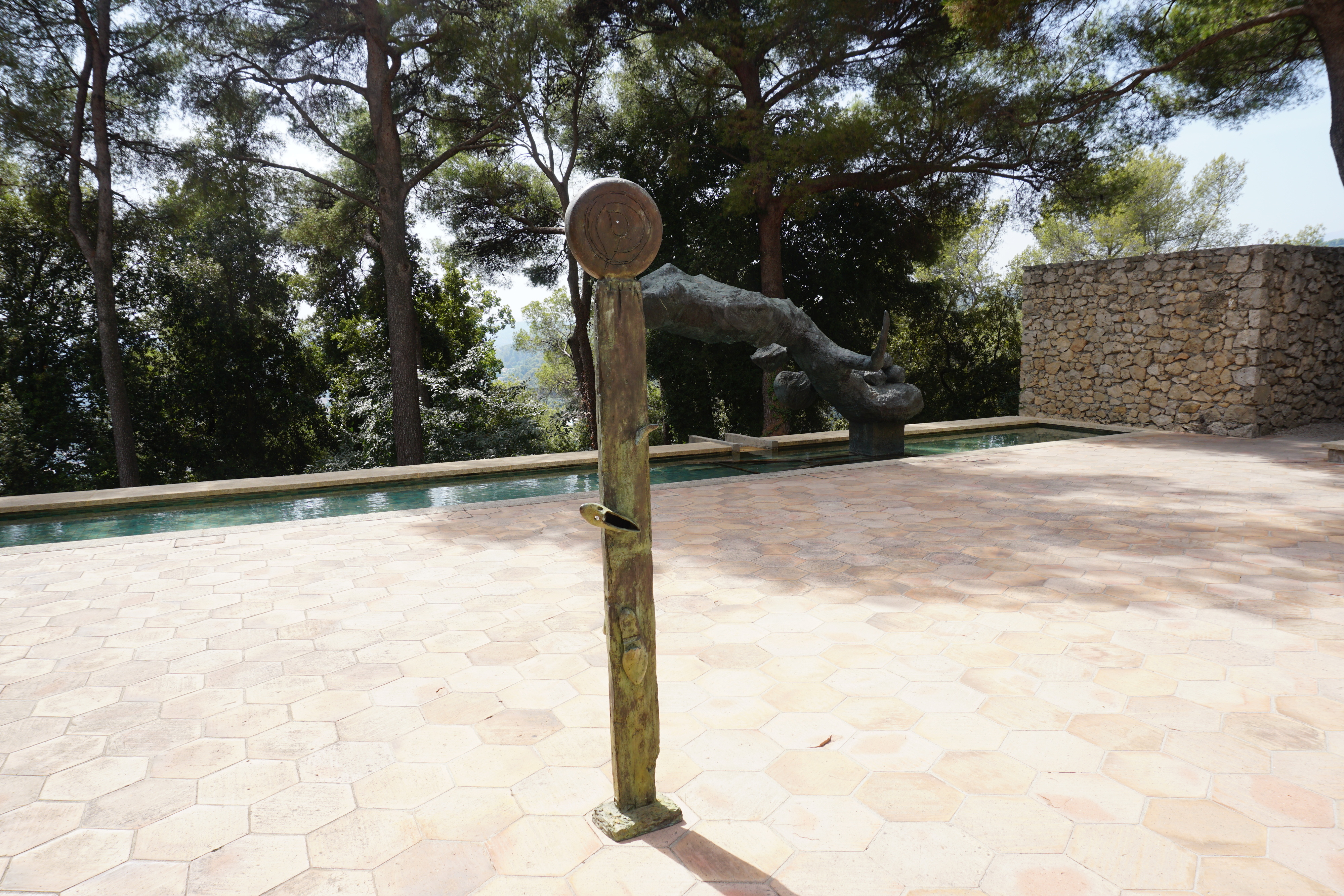 Picture France Saint Paul de Vence Fondation Maeght 2017-08 102 - Tour Fondation Maeght