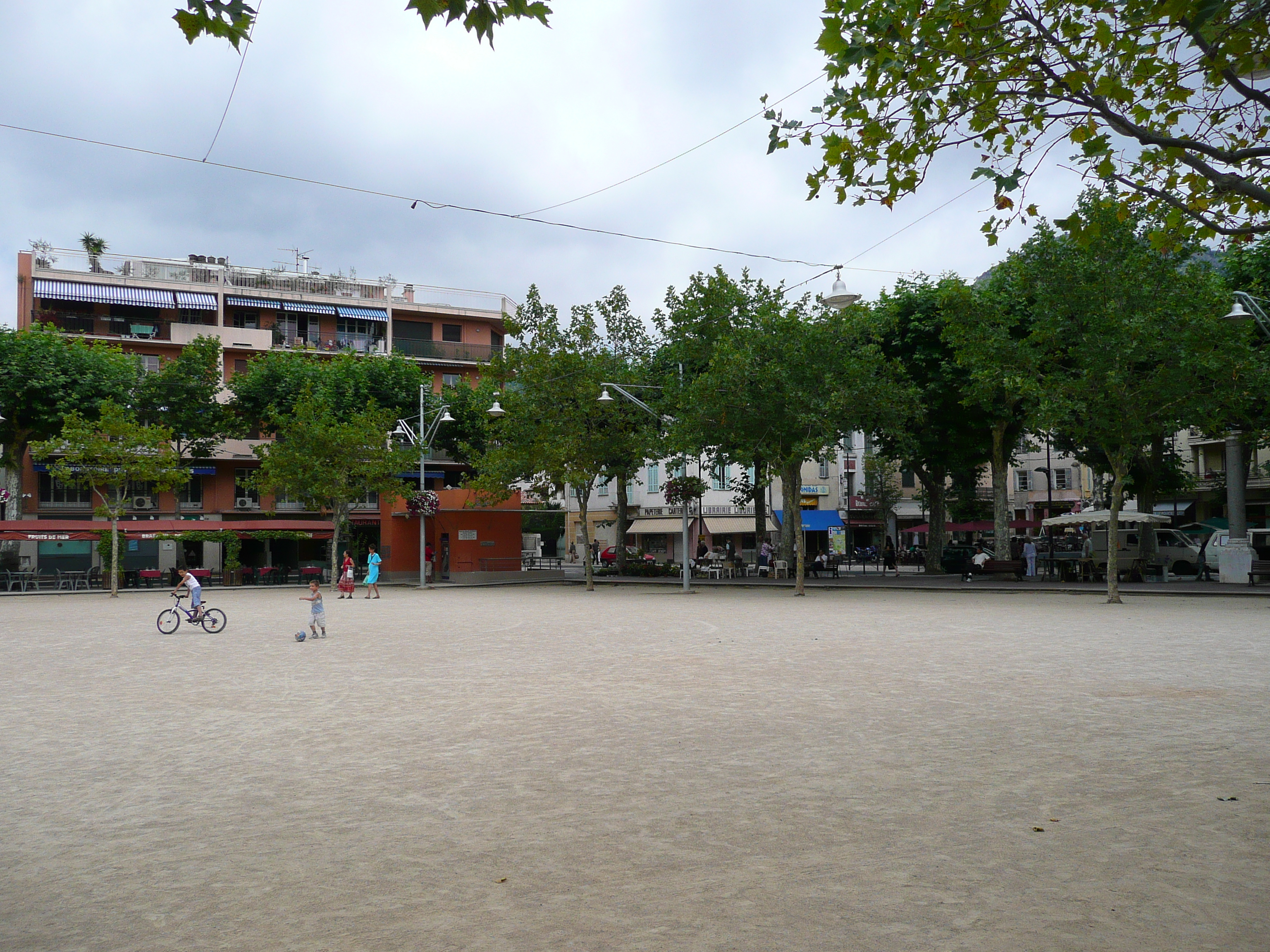 Picture France Vence Place du Grand Jardin 2007-07 21 - Journey Place du Grand Jardin