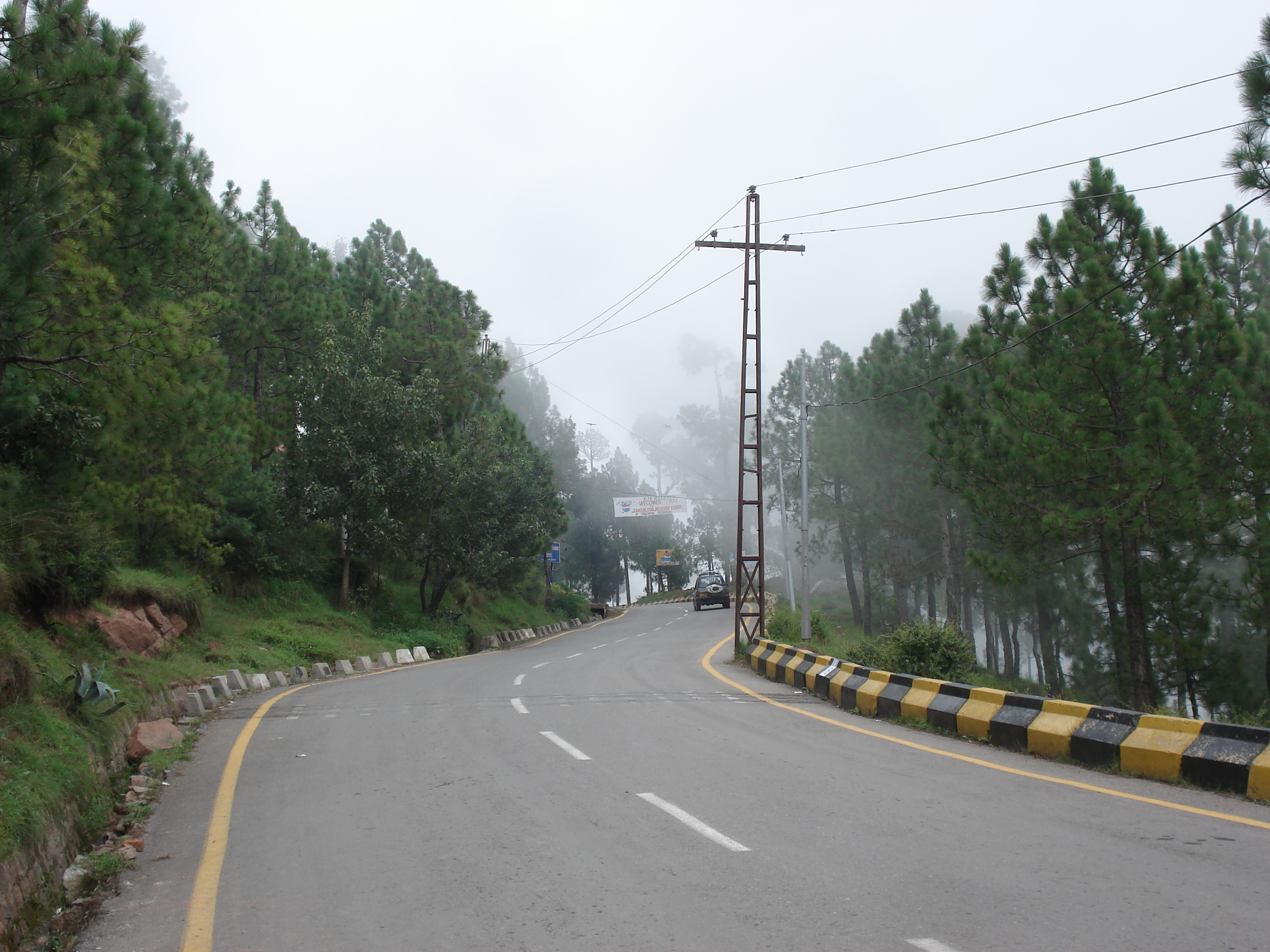 Picture Pakistan Murree 2006-08 18 - Center Murree