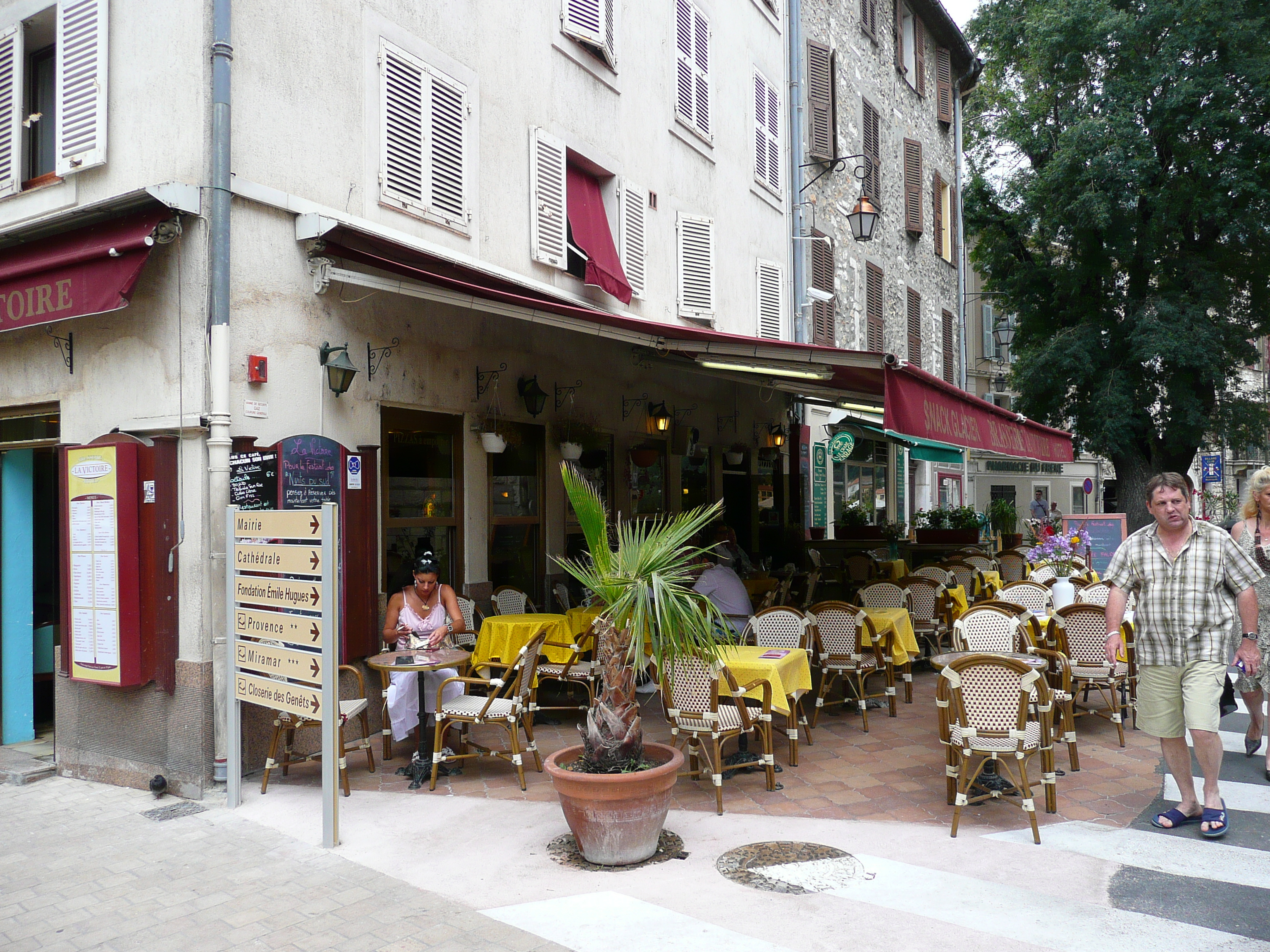 Picture France Vence Place du Grand Jardin 2007-07 35 - Recreation Place du Grand Jardin