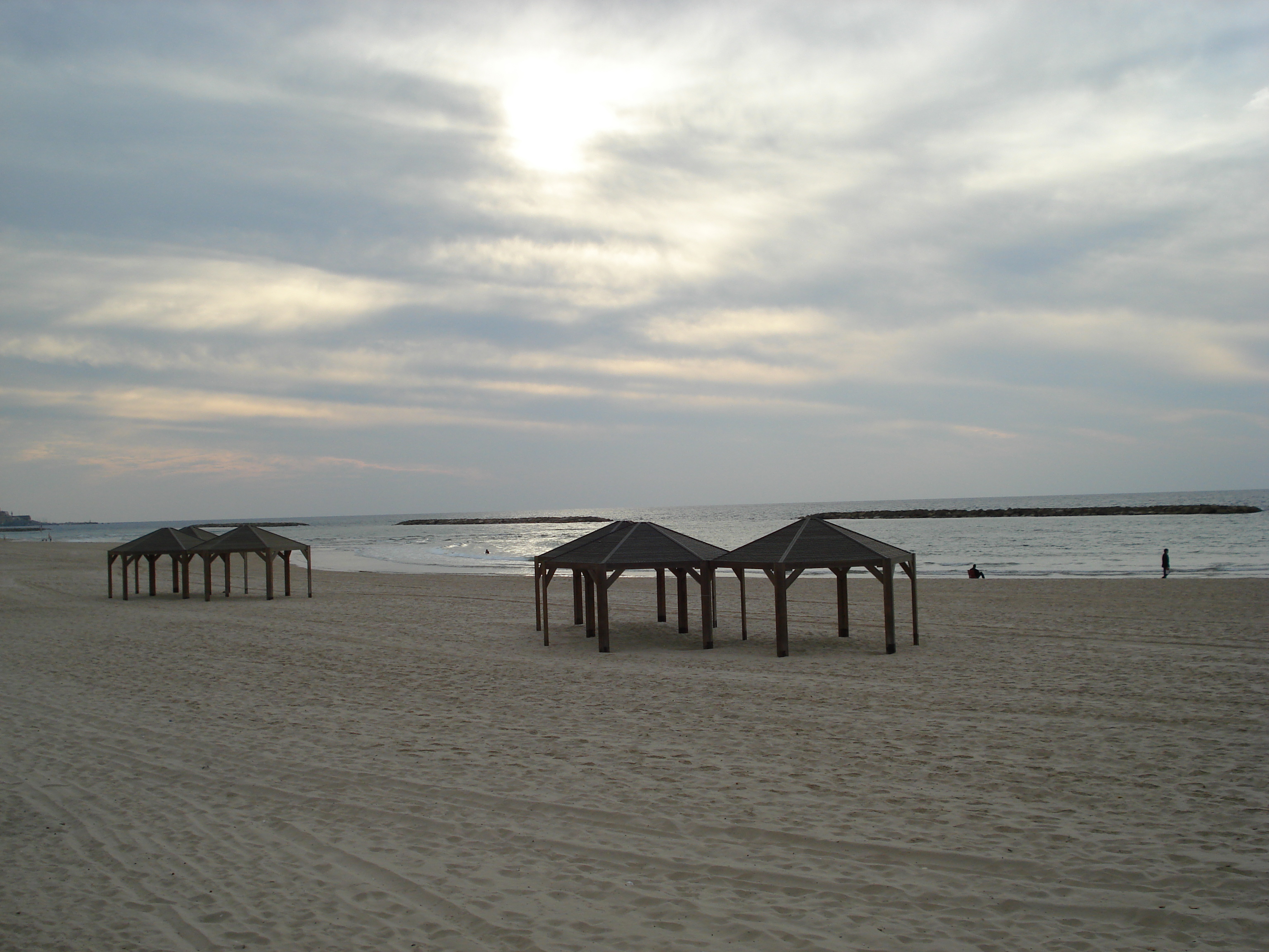 Picture Israel Tel Aviv Tel Aviv Sea Shore 2006-12 282 - History Tel Aviv Sea Shore