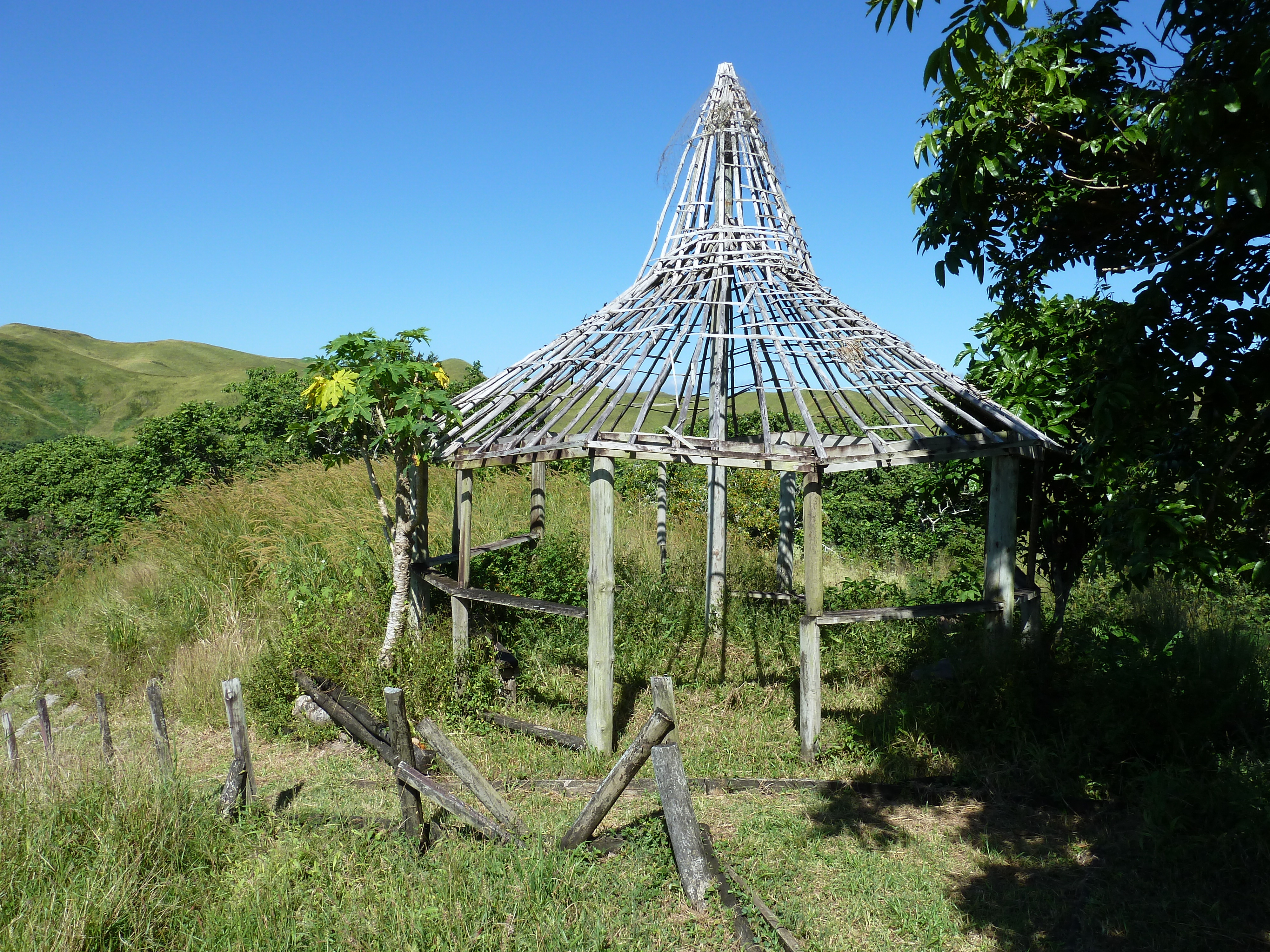 Picture Fiji Tavuni Hill Fort 2010-05 20 - History Tavuni Hill Fort