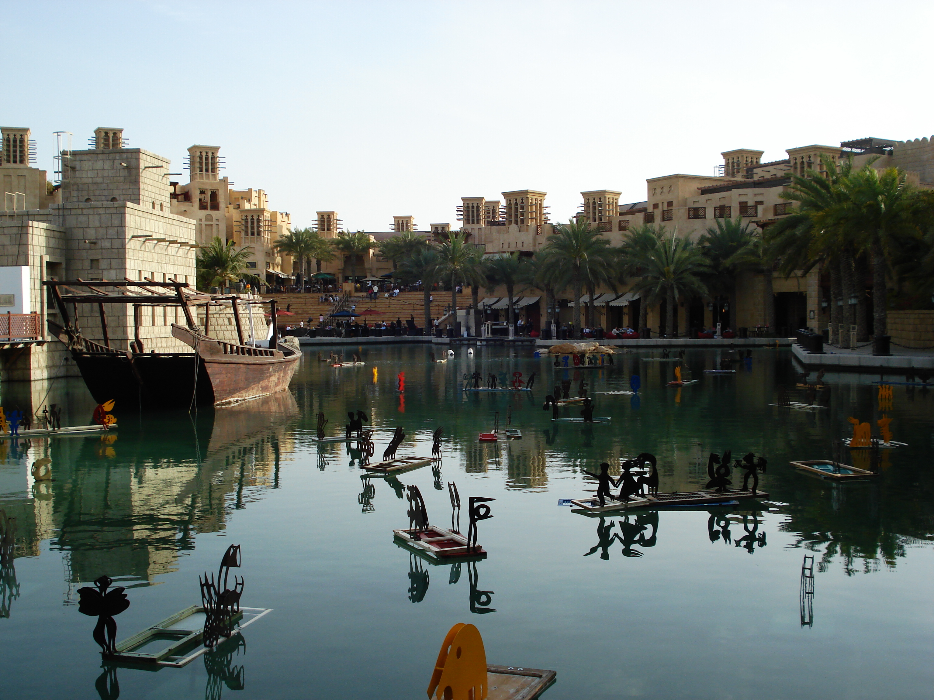 Picture United Arab Emirates Dubai Medina Jumeirah 2007-03 0 - Tour Medina Jumeirah