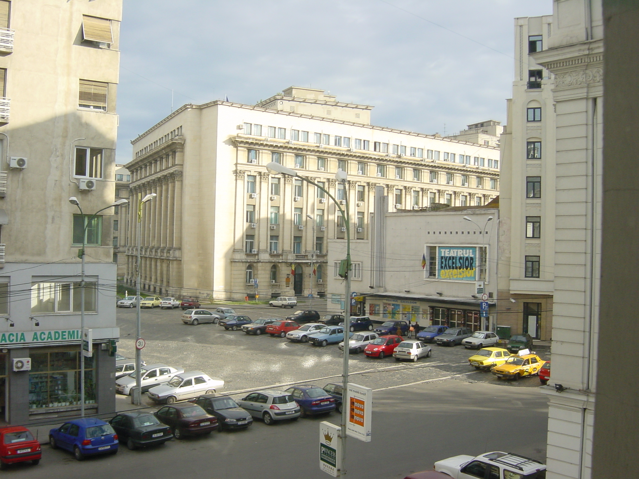 Picture Romania Bucharest Continental Hotel 2003-10 8 - Discovery Continental Hotel