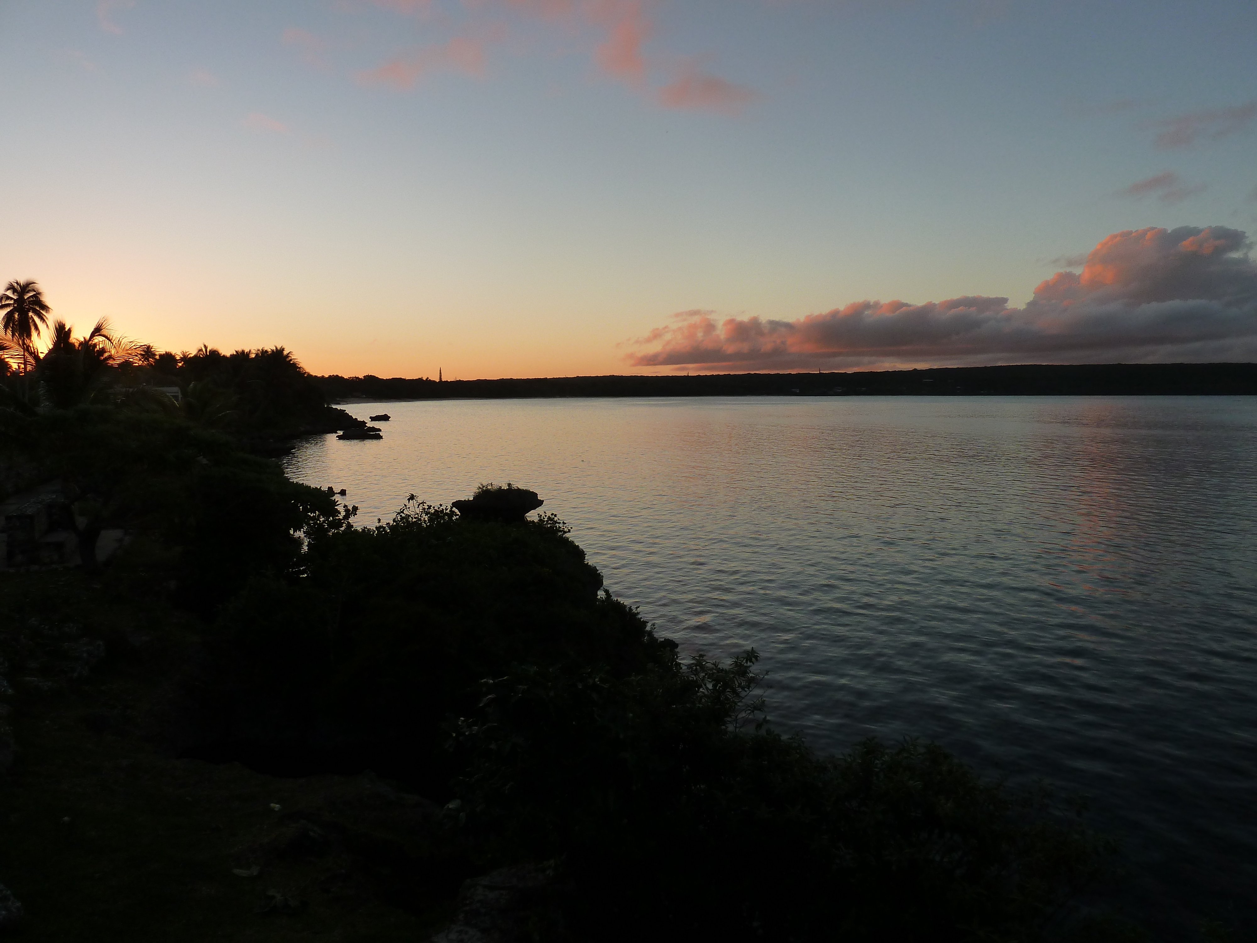 Picture New Caledonia Lifou We 2010-05 18 - History We