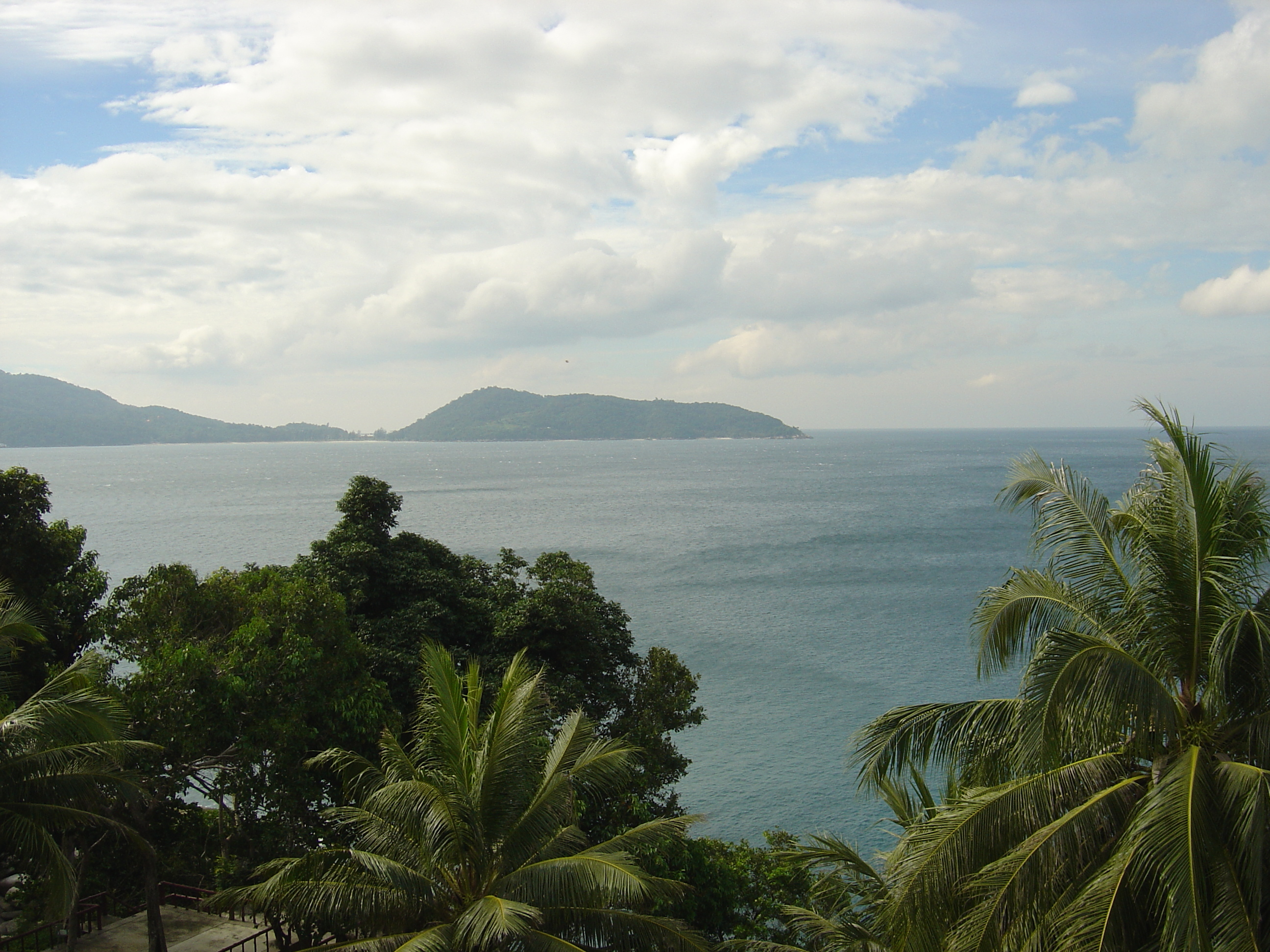 Picture Thailand Phuket Patong Beach 2005-12 23 - History Beach