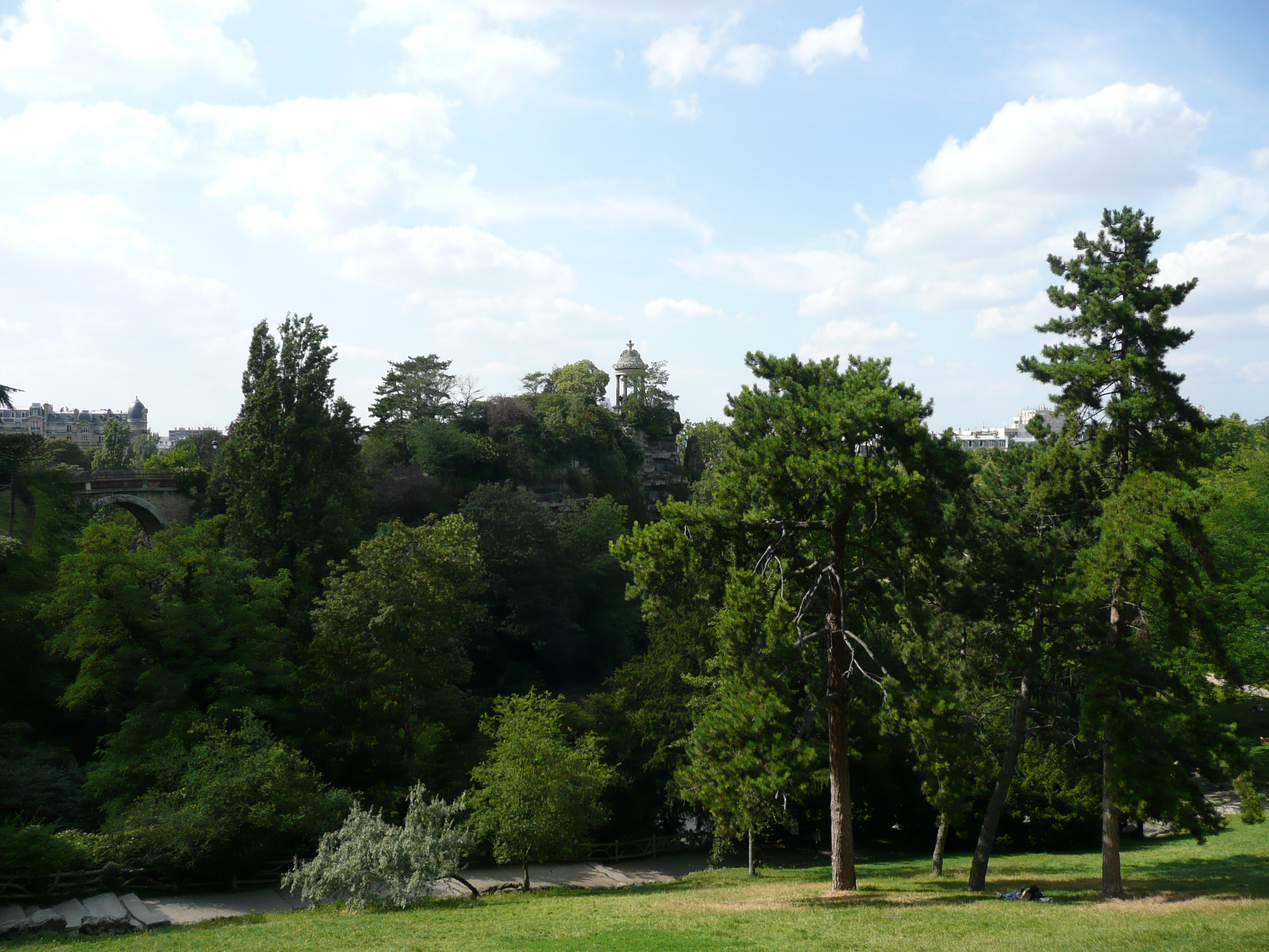 Picture France Paris Parc des Butes Chaumont 2007-08 87 - History Parc des Butes Chaumont