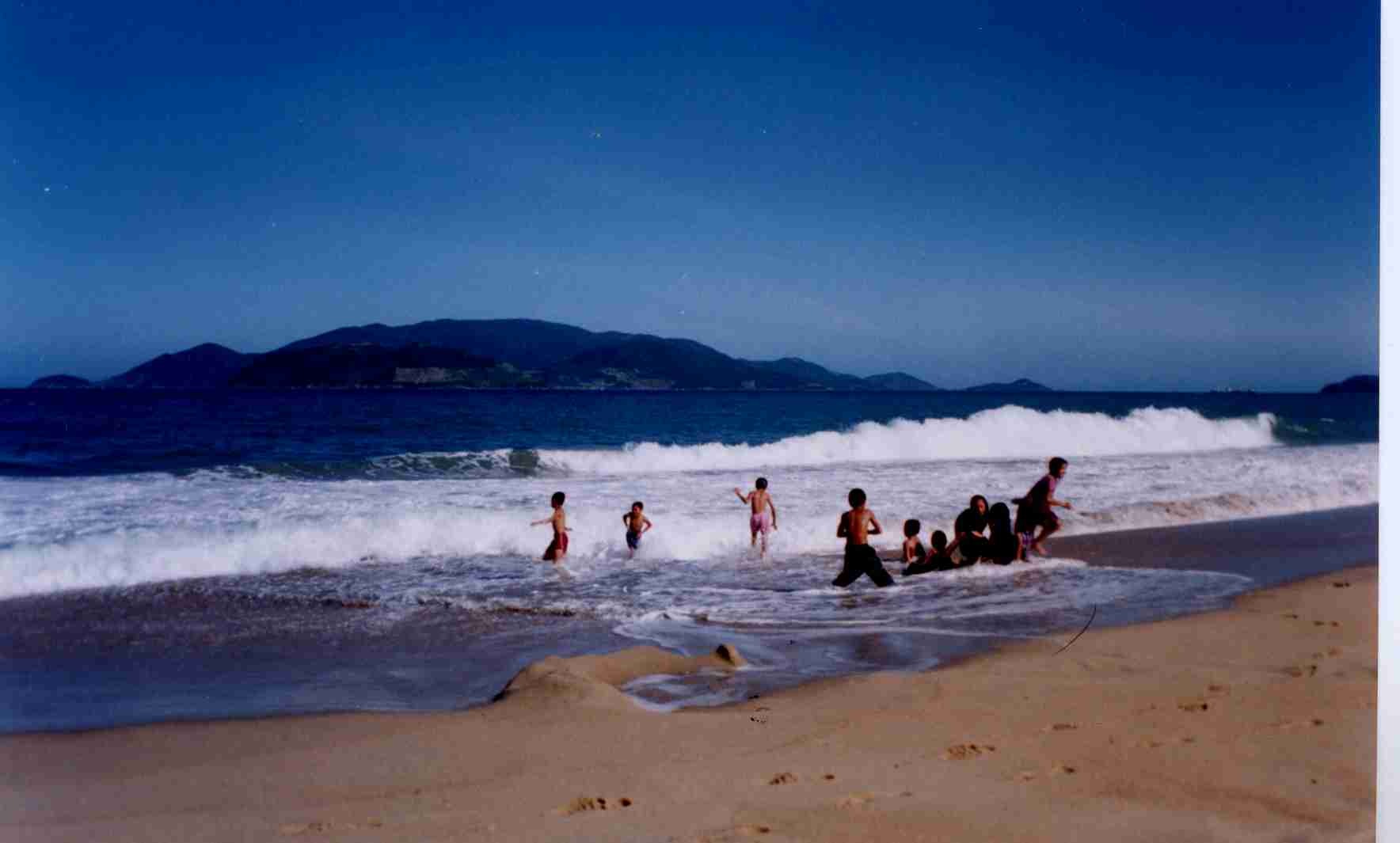 Picture Vietnam Na Trang 1995-12 28 - Discovery Na Trang