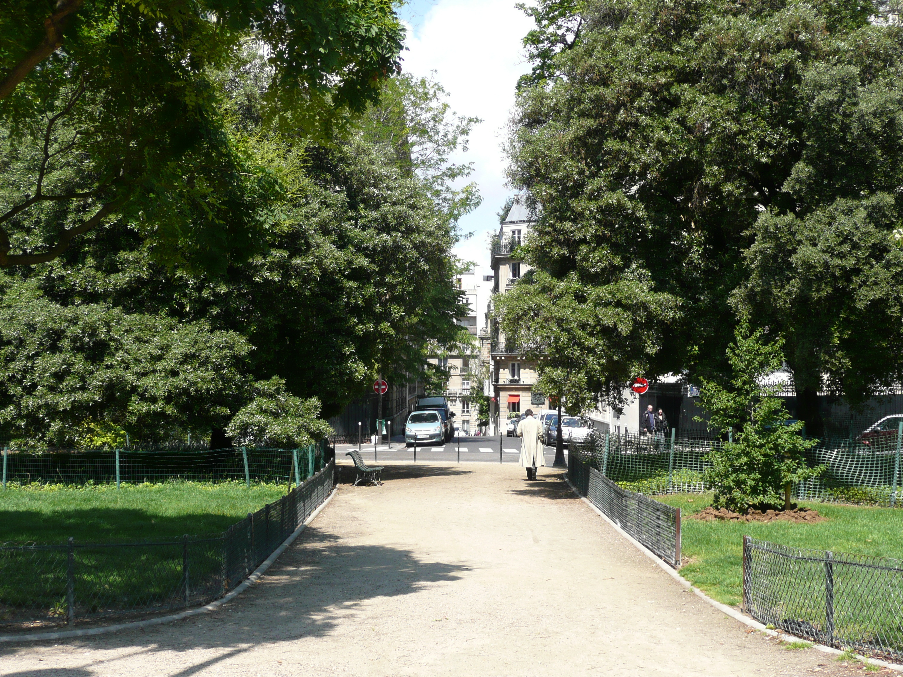 Picture France Paris Avenue Foch 2007-06 24 - History Avenue Foch