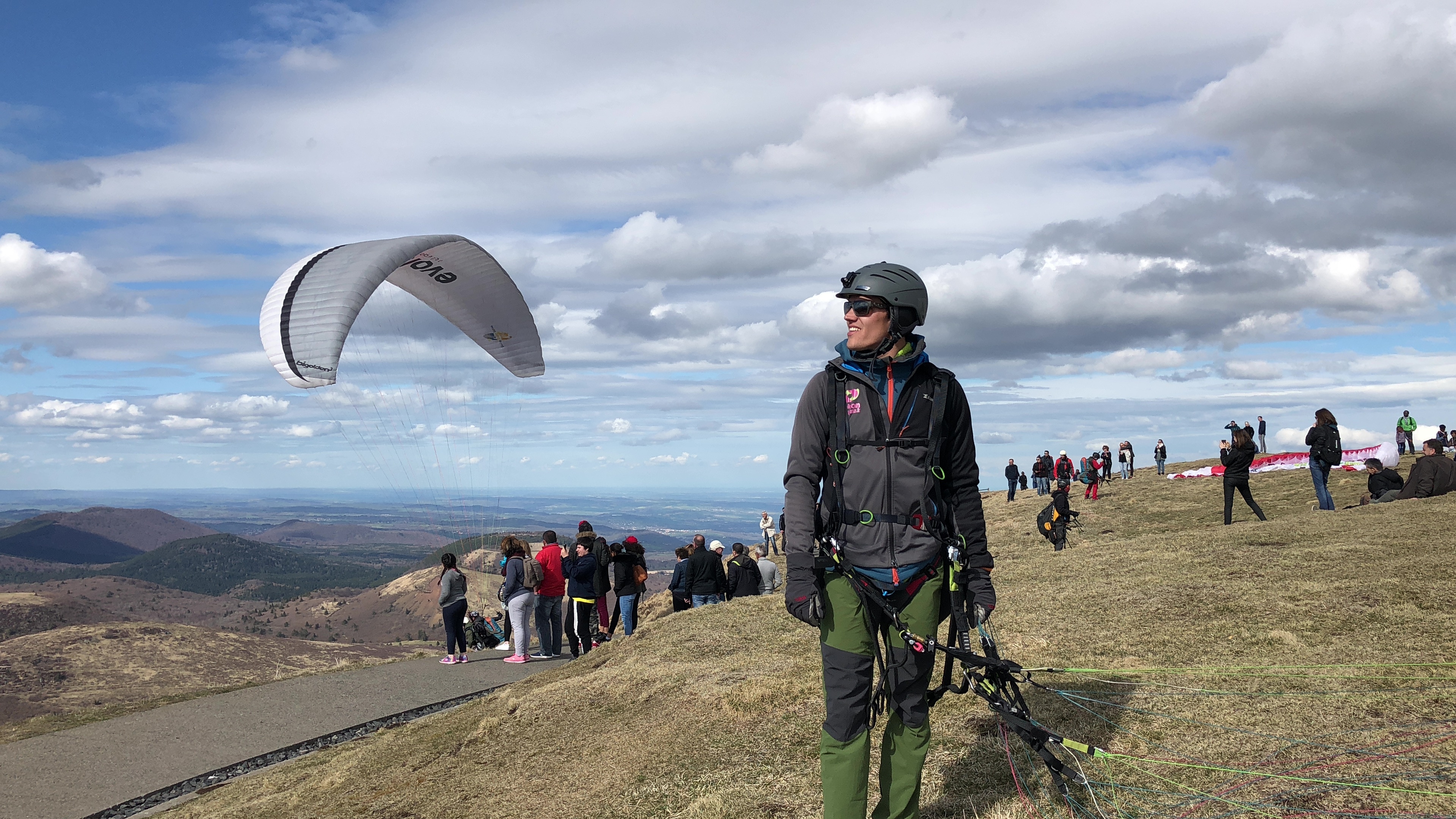 Picture France Le Puy de Dome 2018-04 29 - Tour Le Puy de Dome